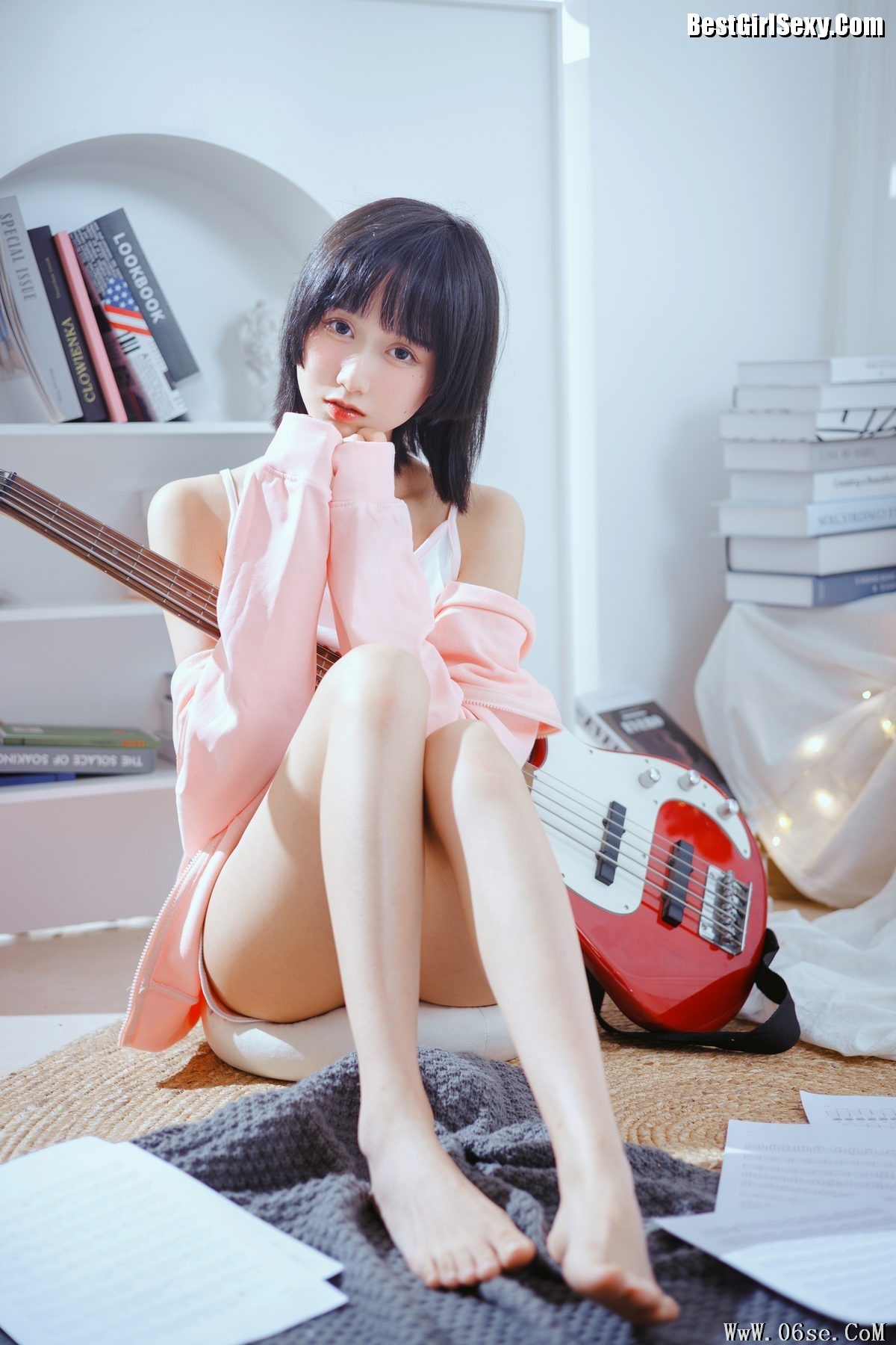 图片[19]-YiTuYu艺图语 Vol.4020 Mu Mian Mian VWV[26P]-六色网