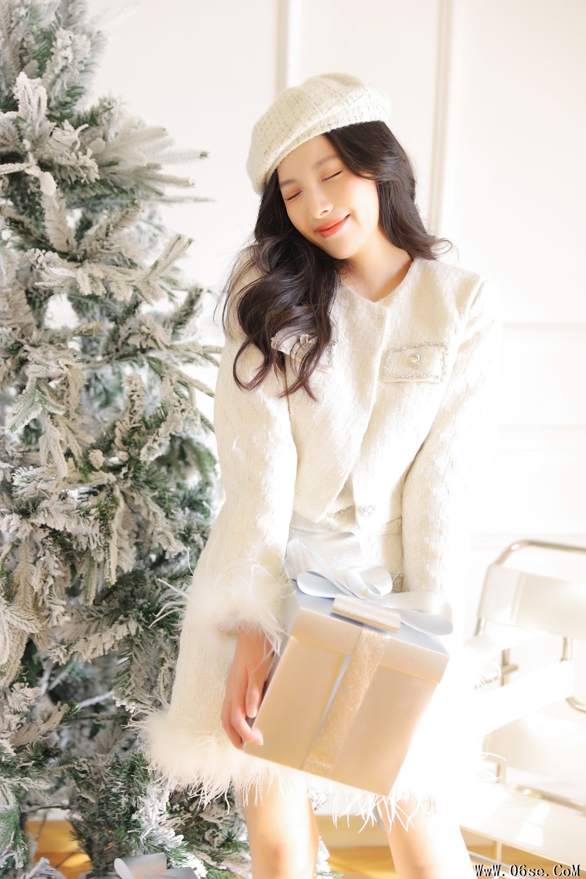 图片[36]-YiTuYu艺图语 Vol.3231 Yi Xin Doris[36P]-六色网