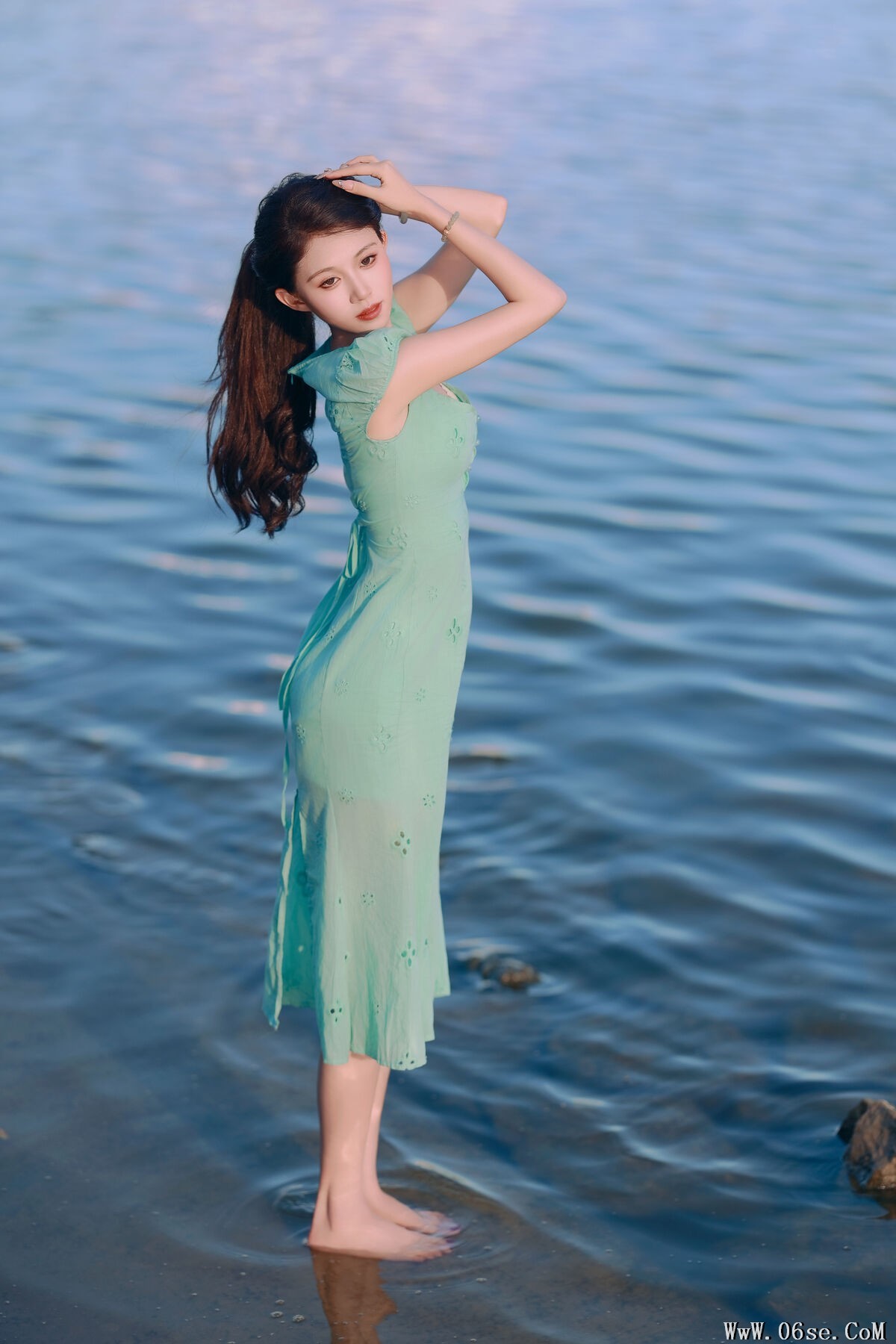 图片[24]-YiTuYu艺图语 Vol.7492 Liu Liu[32P]-六色网