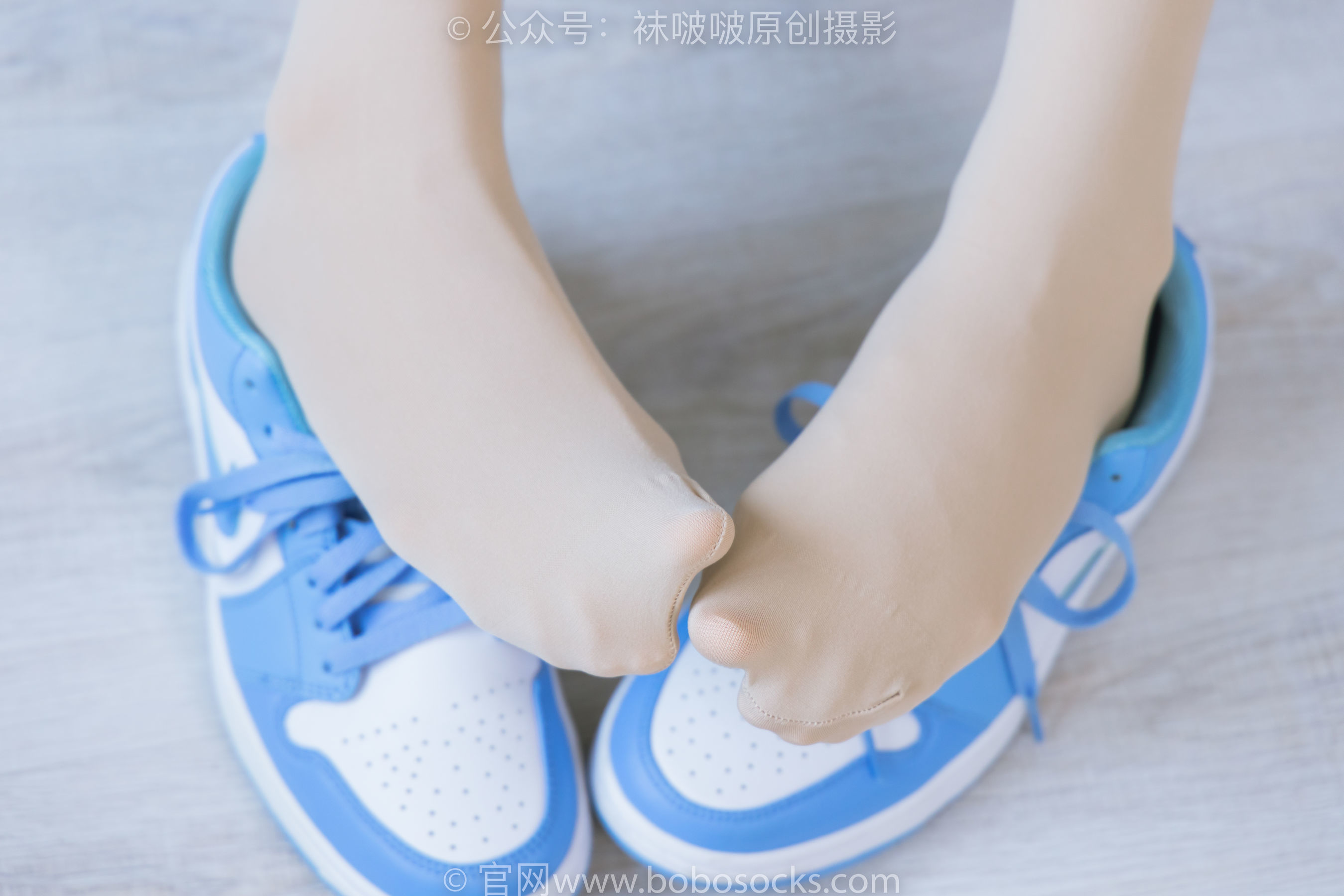 图片[88]-BoBoSocks袜啵啵 No.228 小沫-板鞋、厚肉丝、裸足[145P]-六色网