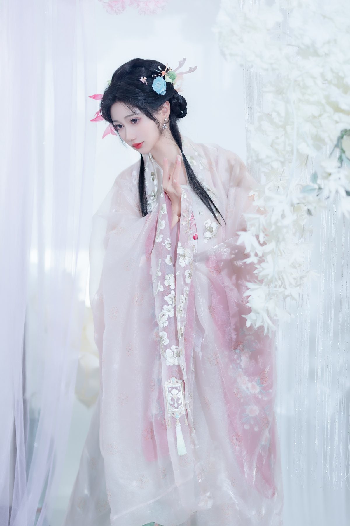 图片[18]-YiTuYu艺图语 Vol.6142 Qi Luo Sheng De Xiao Su Su[31P]-六色网
