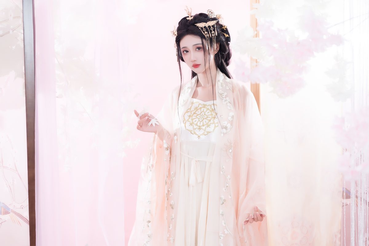 图片[16]-YiTuYu艺图语 Vol.5561 Qi Luo Sheng De Xiao Su Su[28P]-六色网