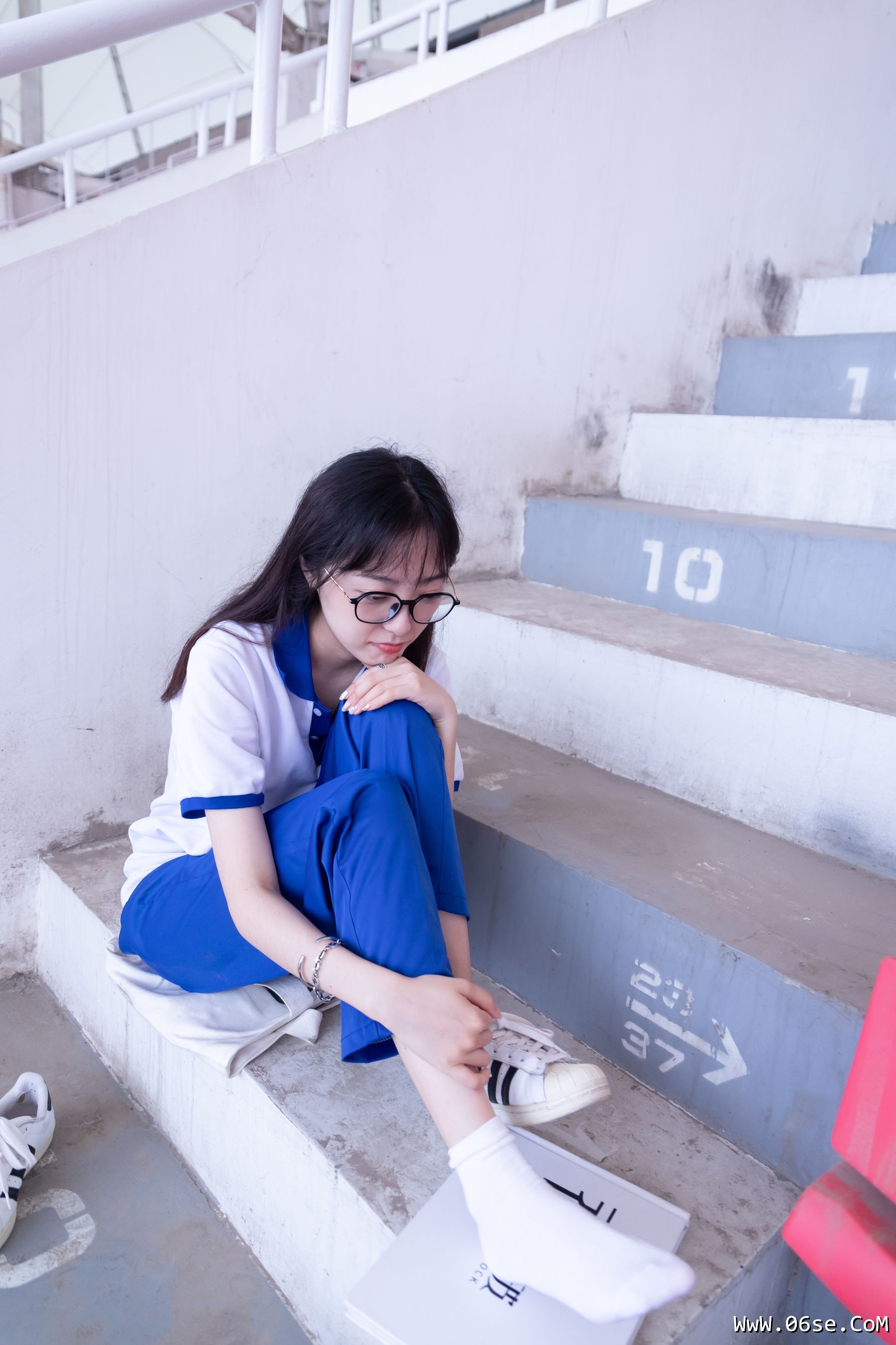 图片[51]-BoBoSocks袜啵啵 No.002 稚予-校服、贝壳头、白棉袜、裸足[139P]-六色网