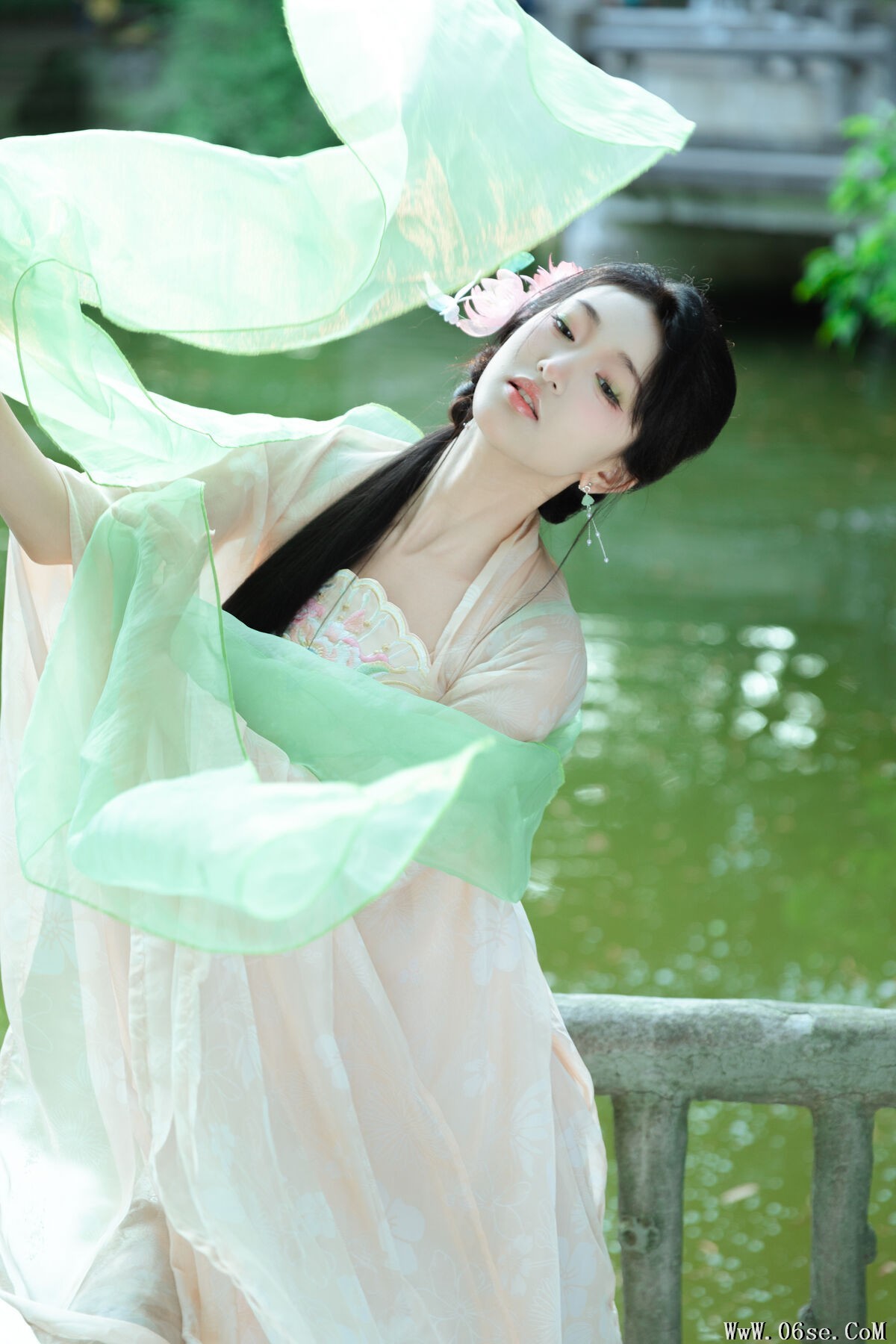 图片[24]-YiTuYu艺图语 Vol.7300 Leng Ku Wang Ye[25P]-六色网
