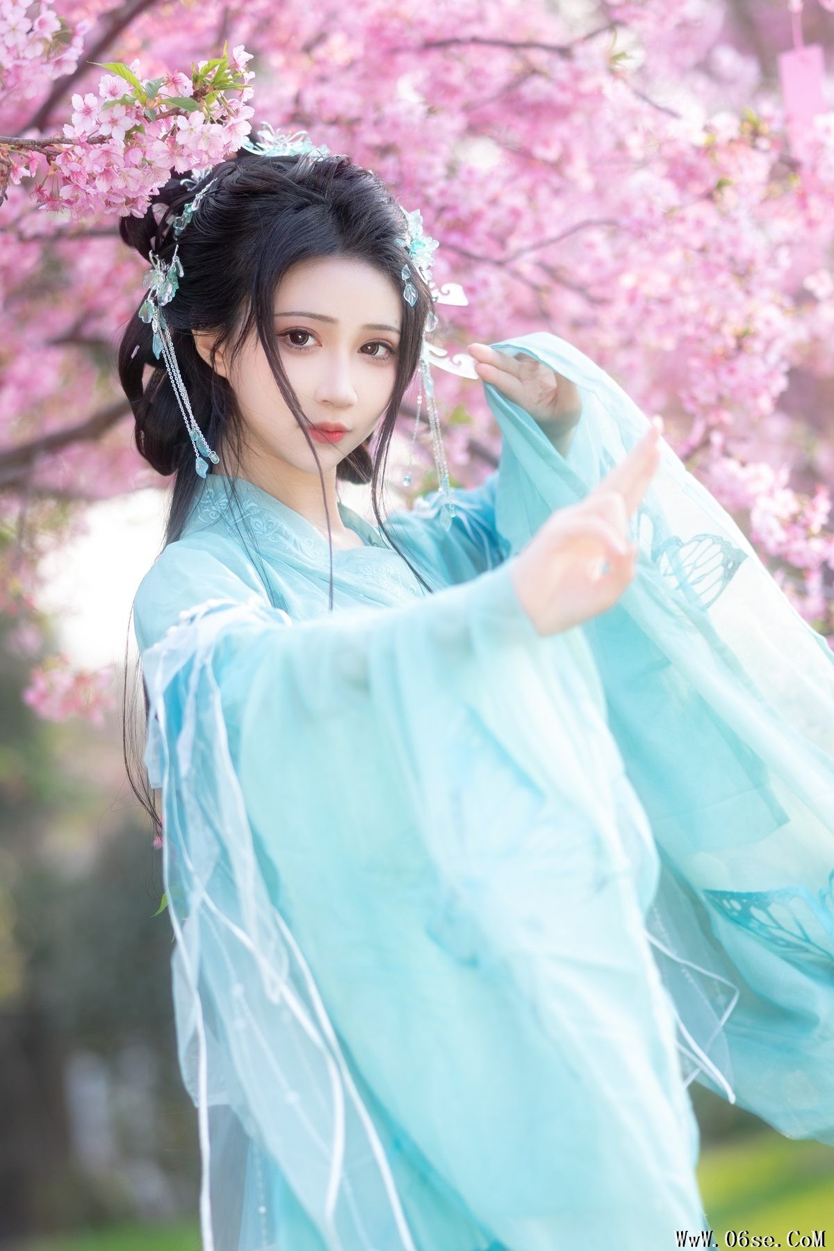 图片[7]-YiTuYu艺图语 Vol.4212 Qi Luo Sheng De Xiao Su Su[29P]-六色网
