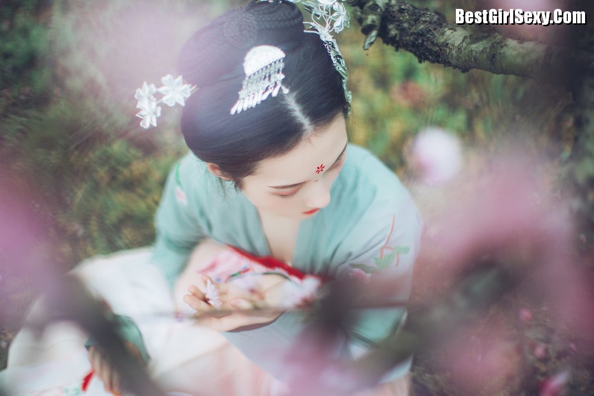 图片[21]-YiTuYu艺图语 Vol.4056 Fan Fan[32P]-六色网