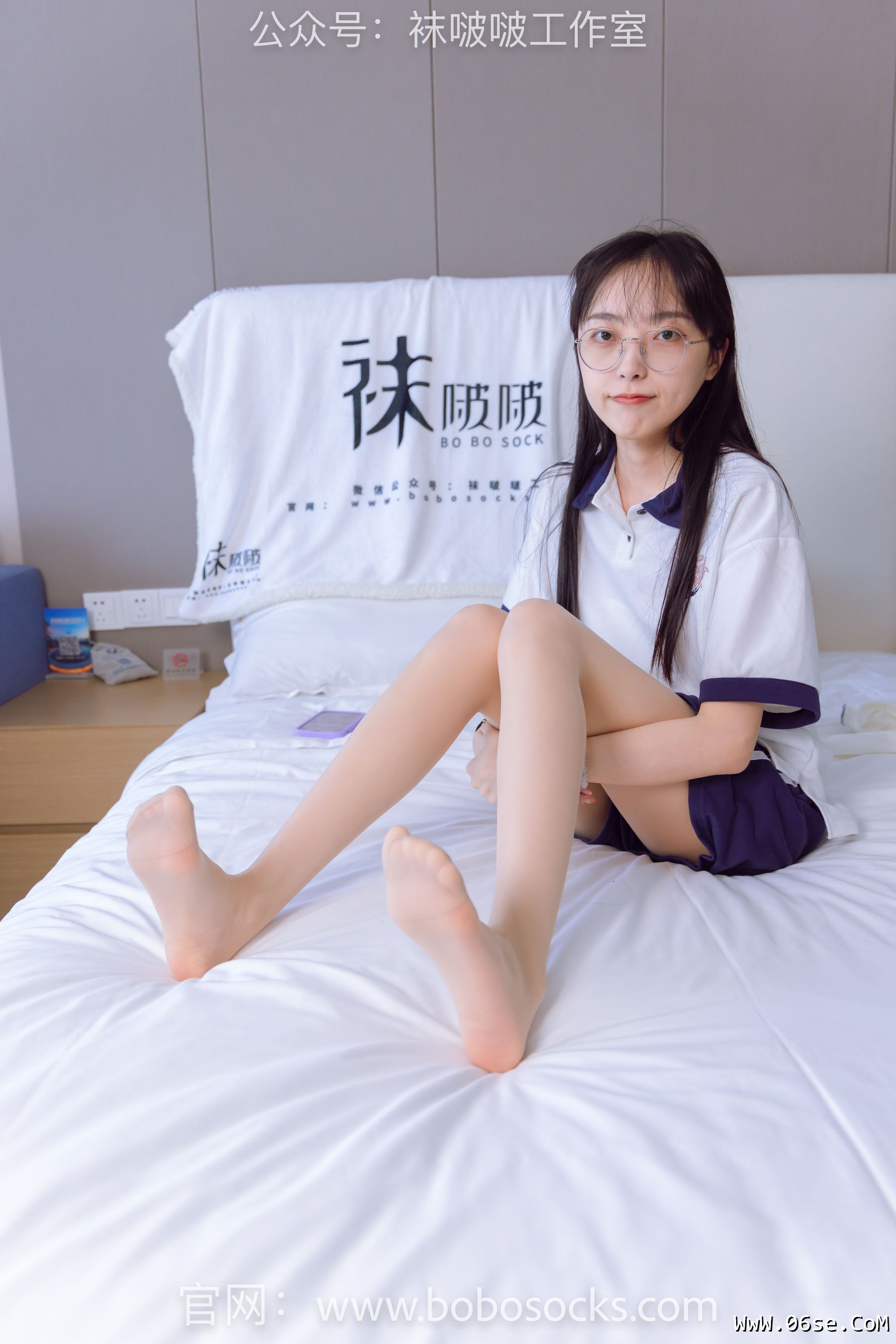 图片[136]-BoBoSocks袜啵啵 No.118 稚予-运动鞋、白棉袜、肉丝、踩小熊玩偶[140P]-六色网