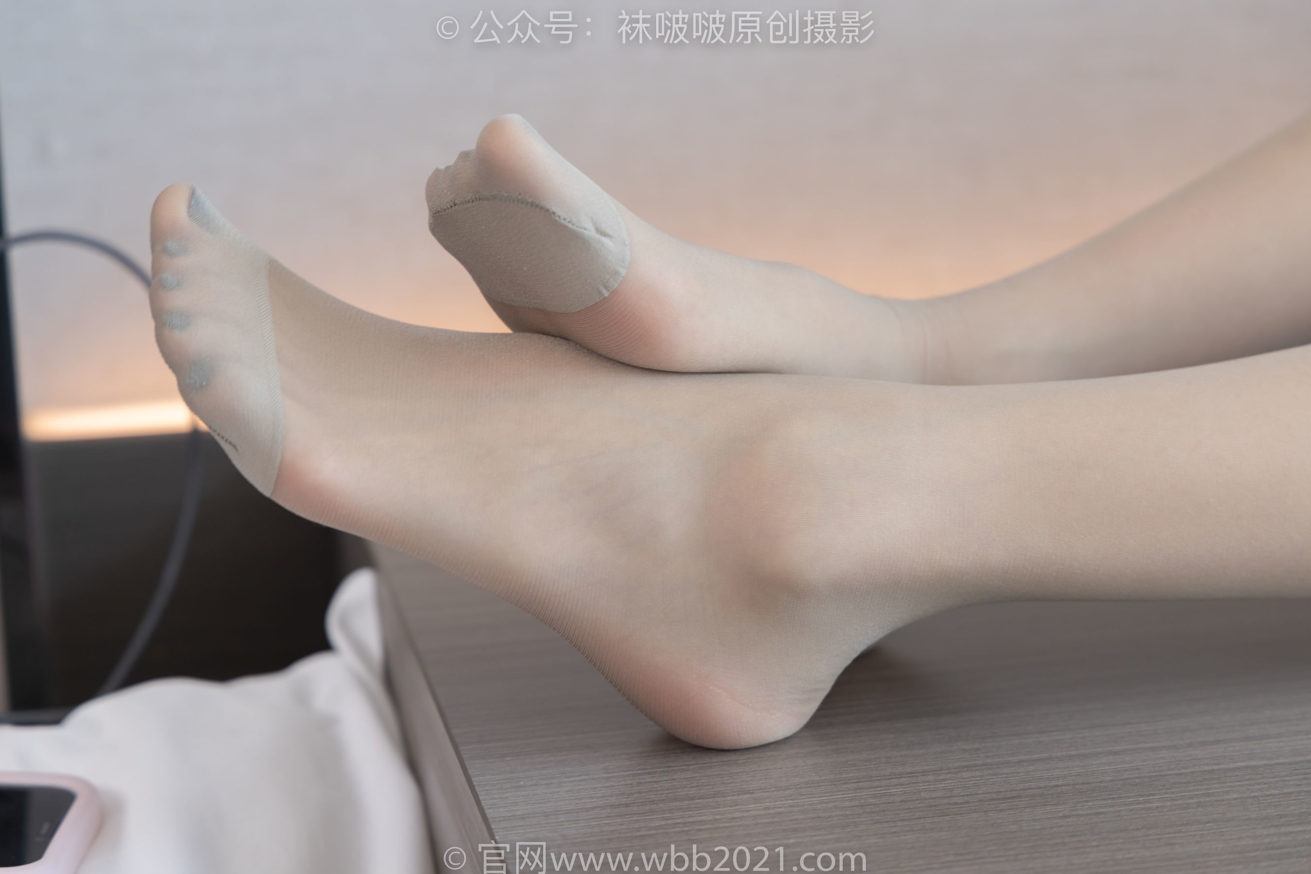 图片[108]-BoBoSocks袜啵啵 No.309 稚予 -两双高跟鞋、灰丝、白丝、裸足、踩奶油蛋糕剧情[180P]-六色网