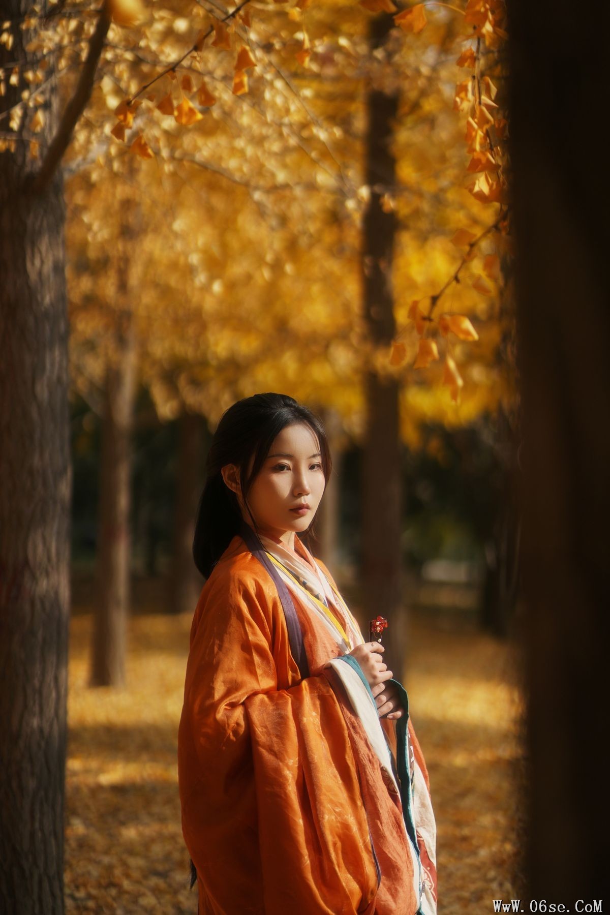 图片[18]-YiTuYu艺图语 Vol.3237 Ren Jian Xiao Bai Long[25P]-六色网