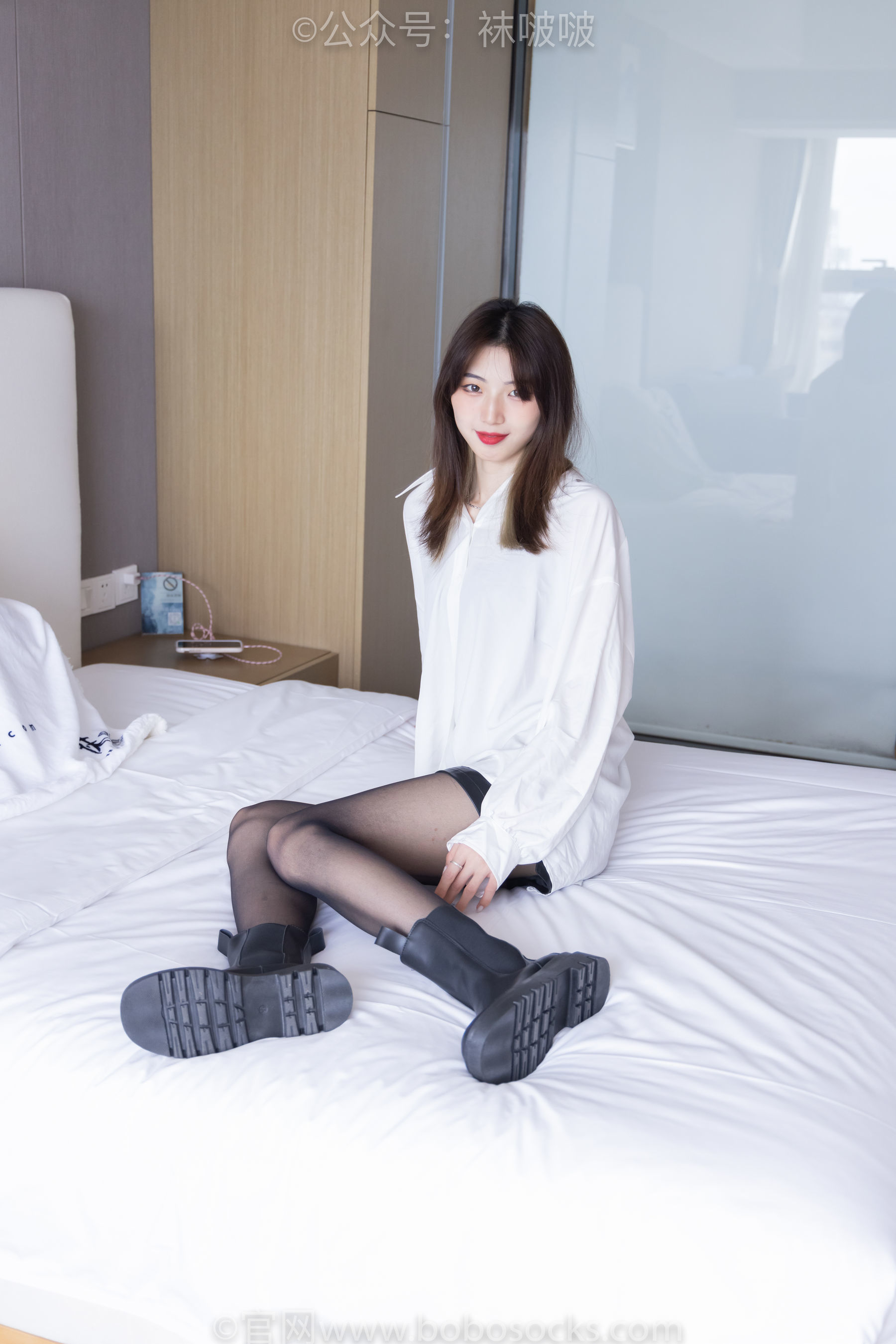 图片[45]-BoBoSocks袜啵啵 No.046 枫枫-短靴、黑丝[135P]-六色网