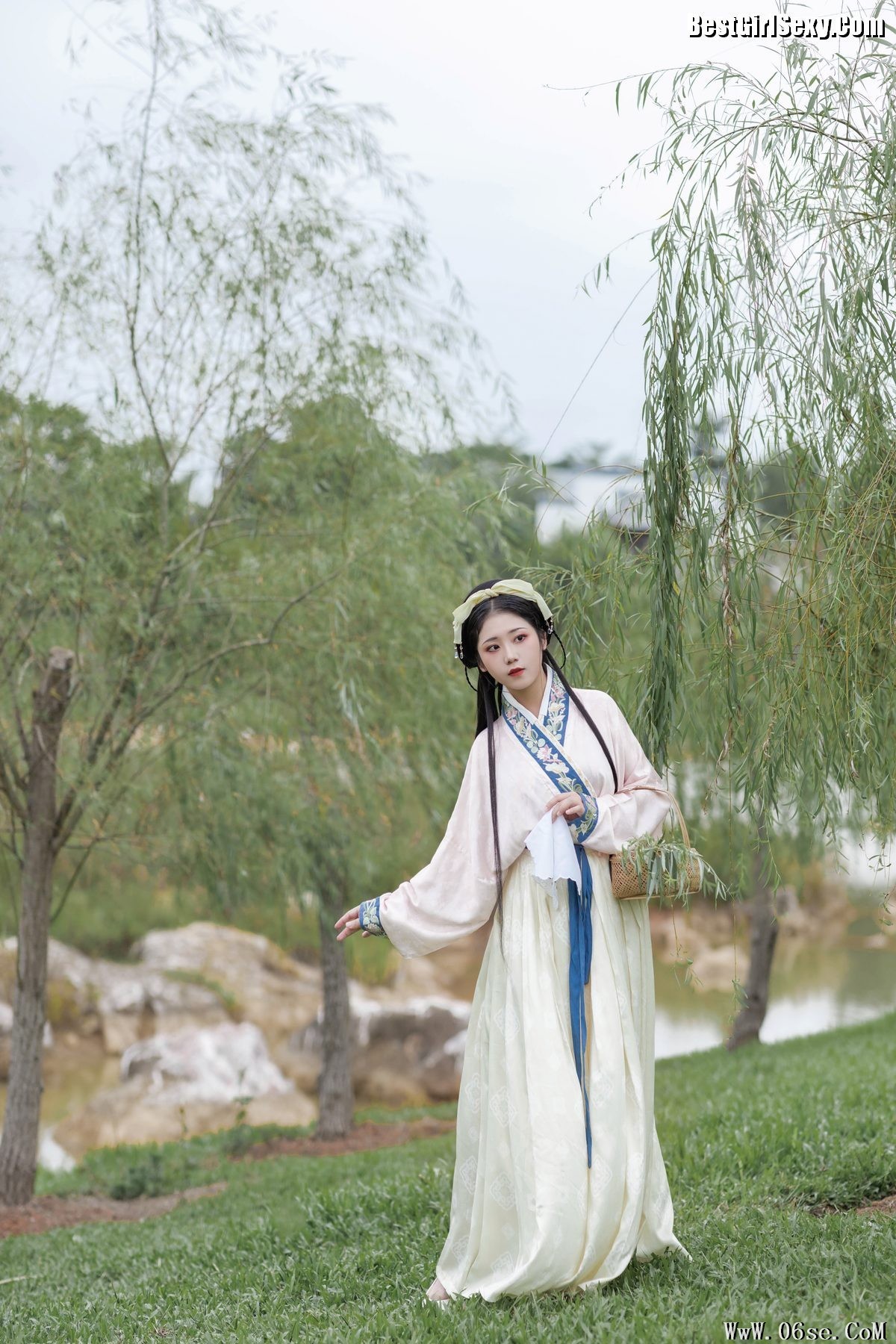 图片[14]-YiTuYu艺图语 Vol.3984 Shen Shi Si[24P]-六色网