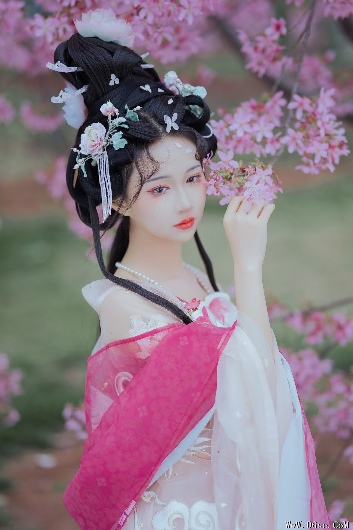 图片[7]-YiTuYu艺图语 Vol.4190 Qi Luo Sheng De Xiao Su Su[36P]-六色网