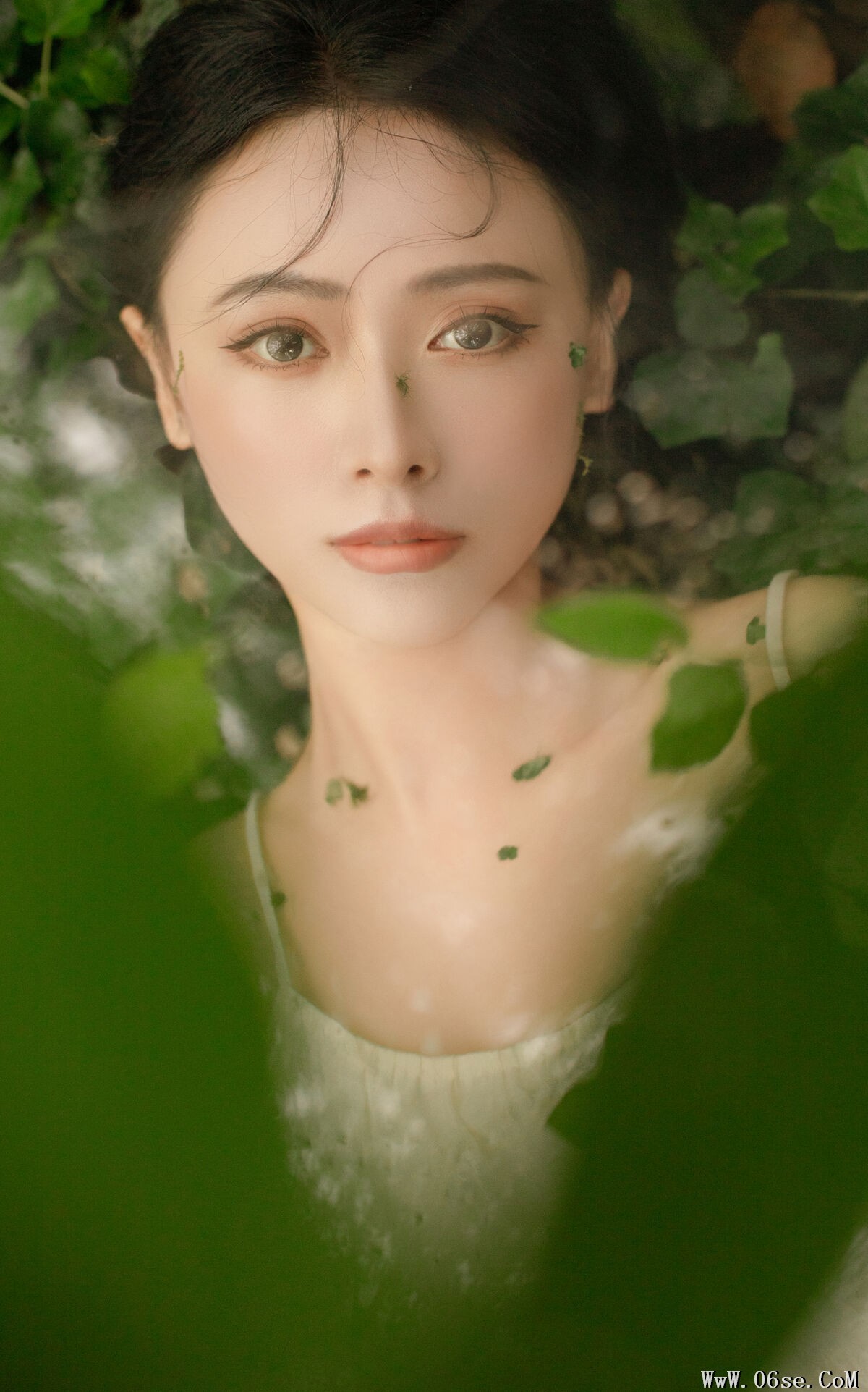 图片[4]-YiTuYu艺图语 Vol.7748 Shi Ang Yang Ya[26P]-六色网