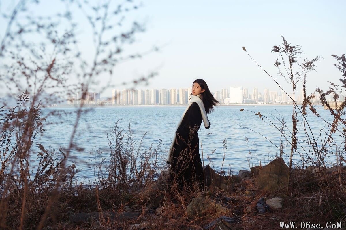 图片[15]-YiTuYu艺图语 Vol.6920 Lee Gou Zi[23P]-六色网