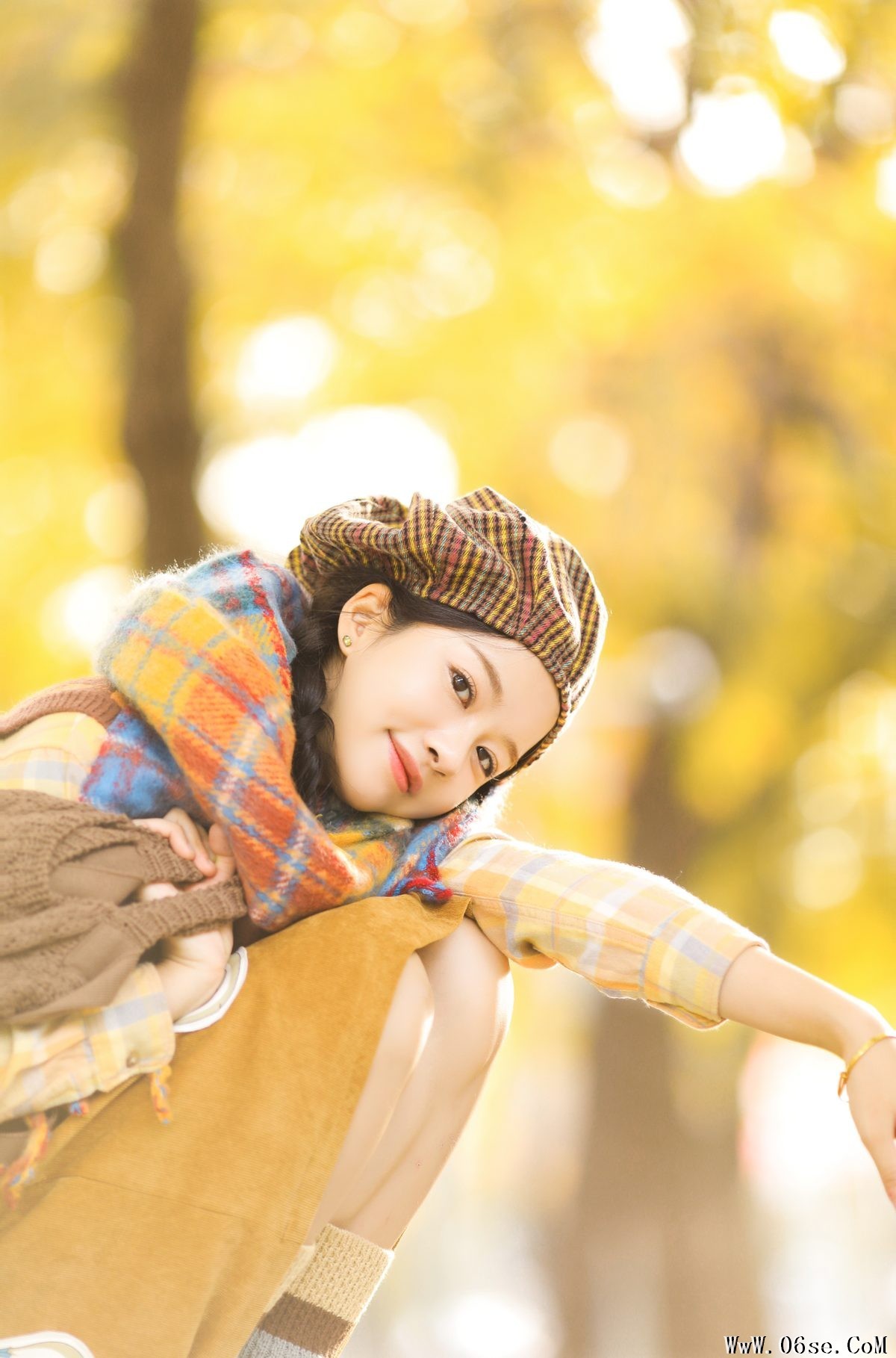 图片[6]-YiTuYu艺图语 Vol.5913 Lou Xin Yue Moon[21P]-六色网