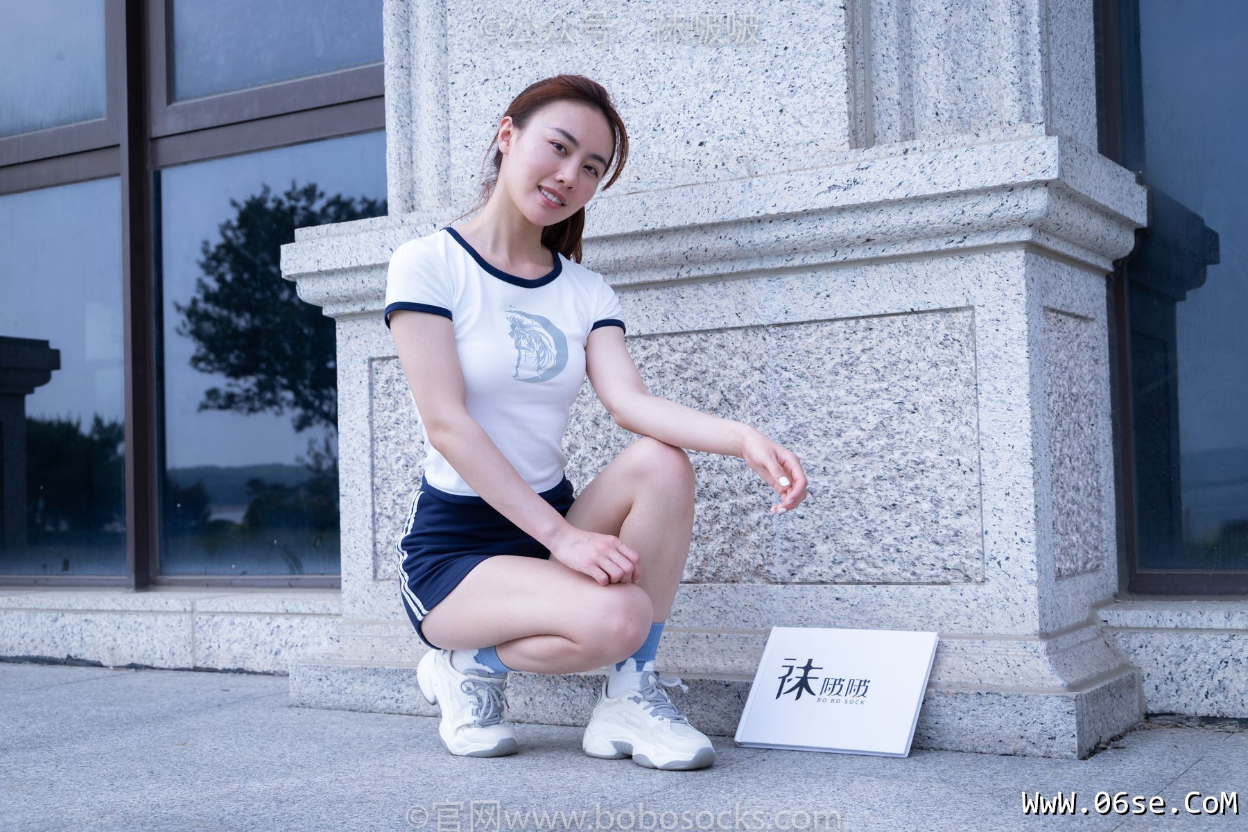图片[17]-BoBoSocks袜啵啵 No.028 小米-运动鞋、白棉袜、裸足[133P]-六色网