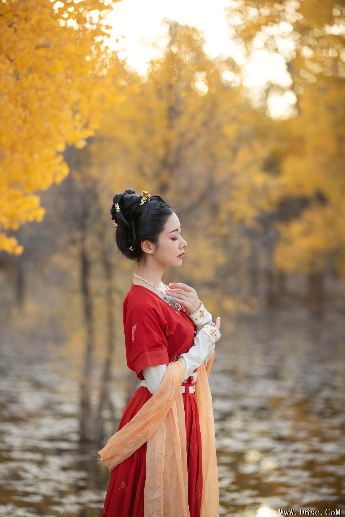 图片[16]-YiTuYu艺图语 Vol.6988 Mu Ge[24P]-六色网