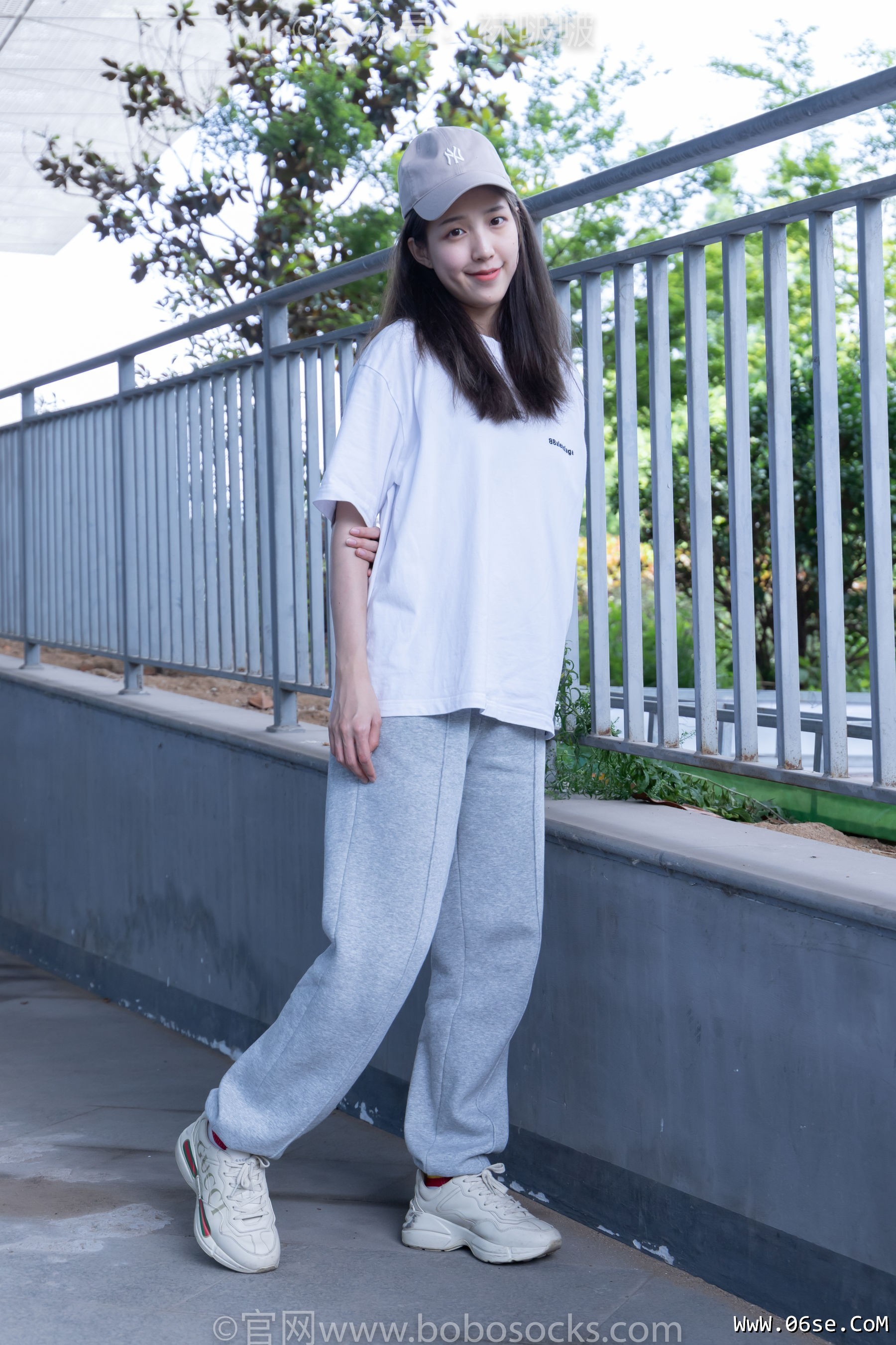 图片[9]-BoBoSocks袜啵啵 No.012 泡芙-运动鞋、白棉袜、裸足[132P]-六色网