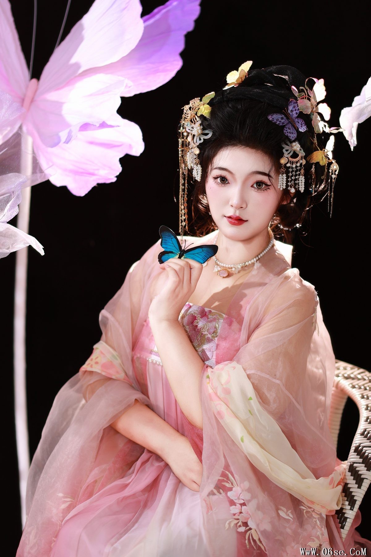 图片[25]-YiTuYu艺图语 Vol.5575 KaiLin Jiang[53P]-六色网