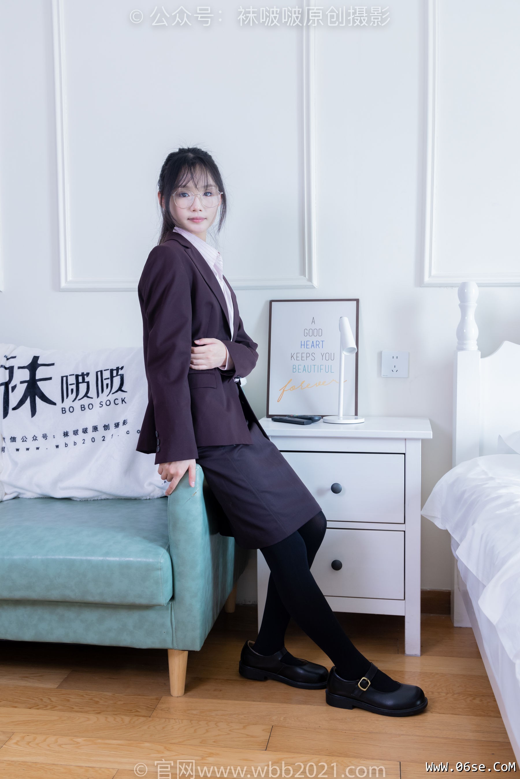 图片[47]-BoBoSocks袜啵啵 No.362 甜甜圈 -两双皮鞋、厚肉丝、厚黑丝、ol制服[230P]-六色网