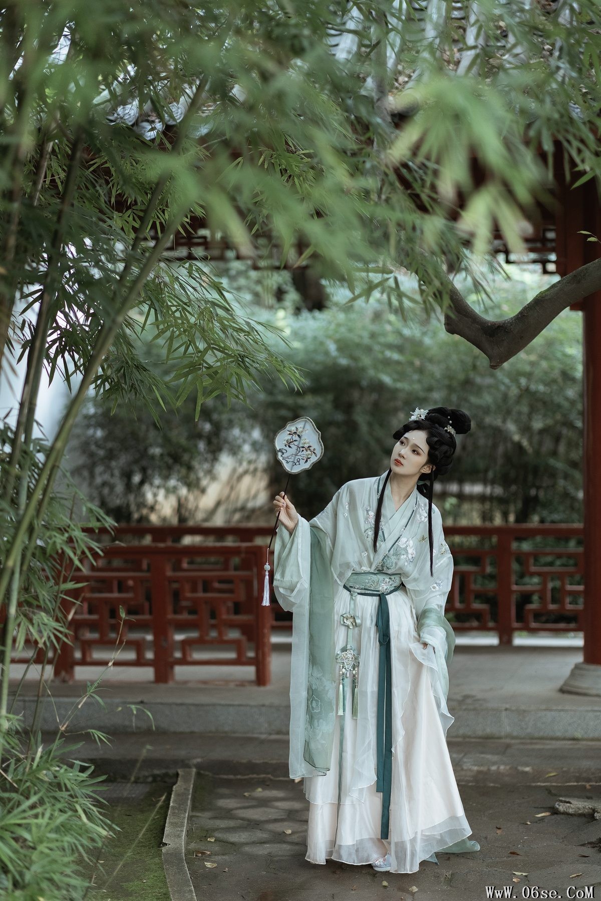 图片[32]-YiTuYu艺图语 Vol.6153 Bing Leng De Xi Gua[48P]-六色网