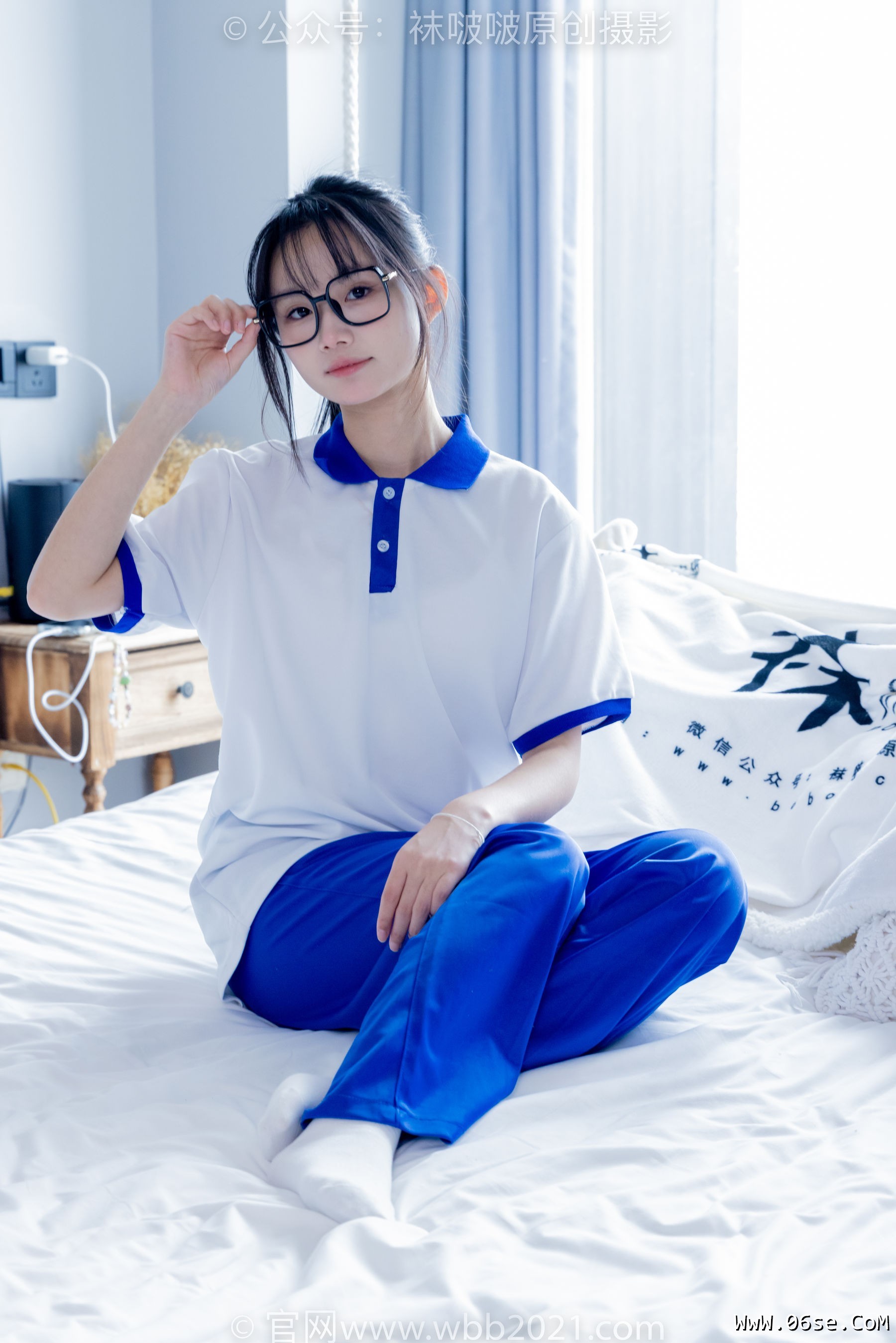 图片[4]-BoBoSocks袜啵啵 No.351 甜甜圈 -板鞋、白棉袜、肉丝、校服裤里丝[150P]-六色网