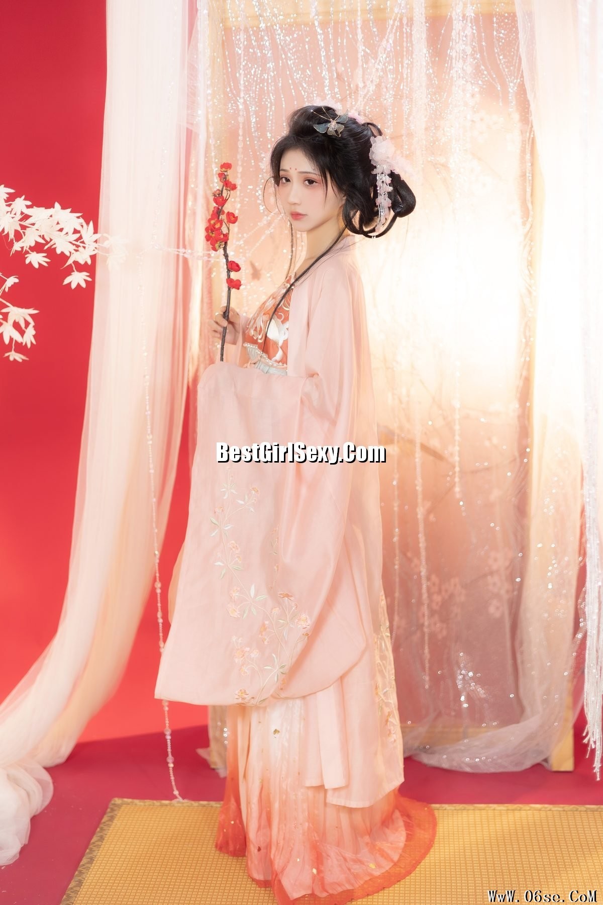 图片[10]-YiTuYu艺图语 Vol.3705 Qi Luo Sheng De Xiao Su Su[25P]-六色网