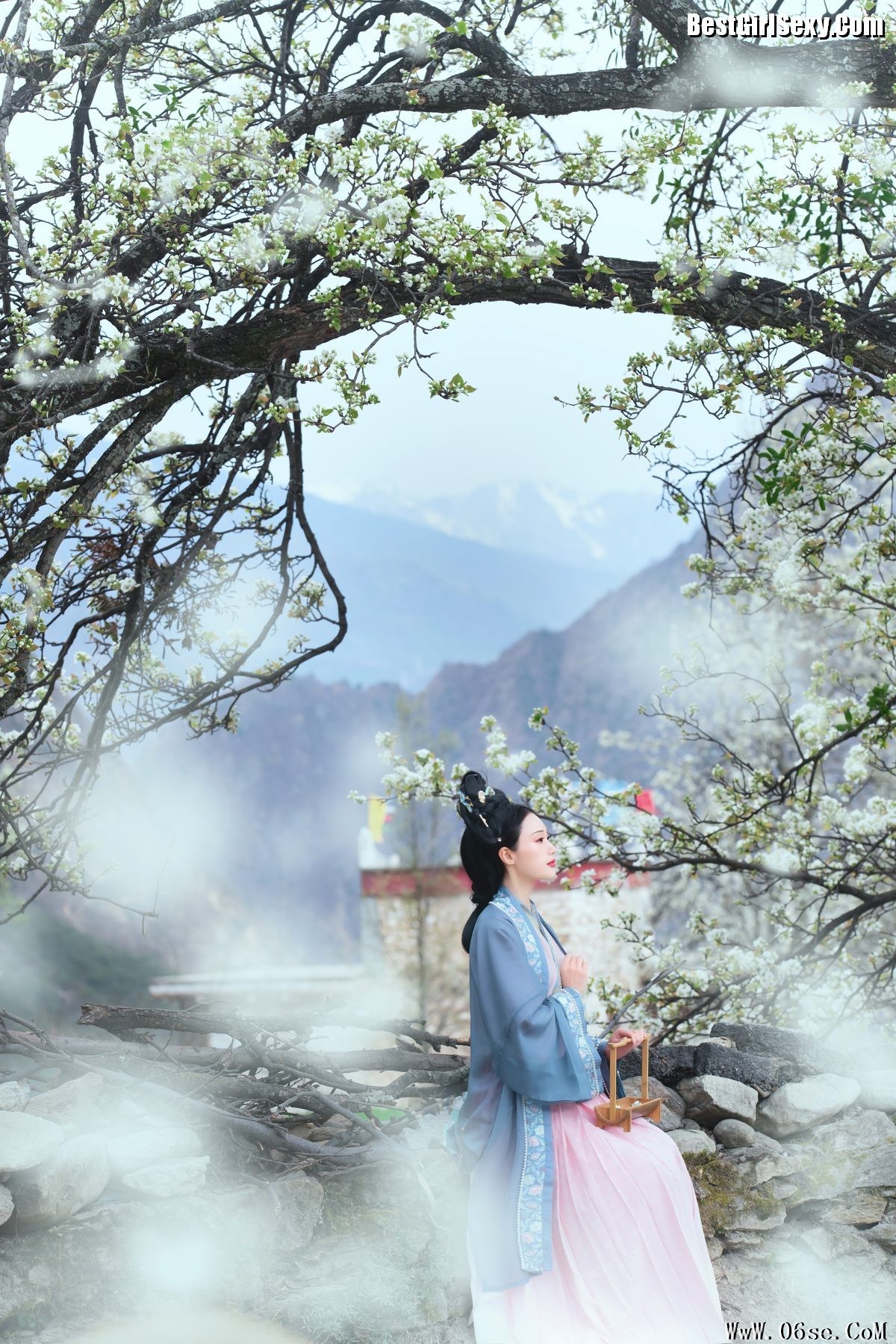 图片[10]-YiTuYu艺图语 Vol.3999 Wei Wei[43P]-六色网