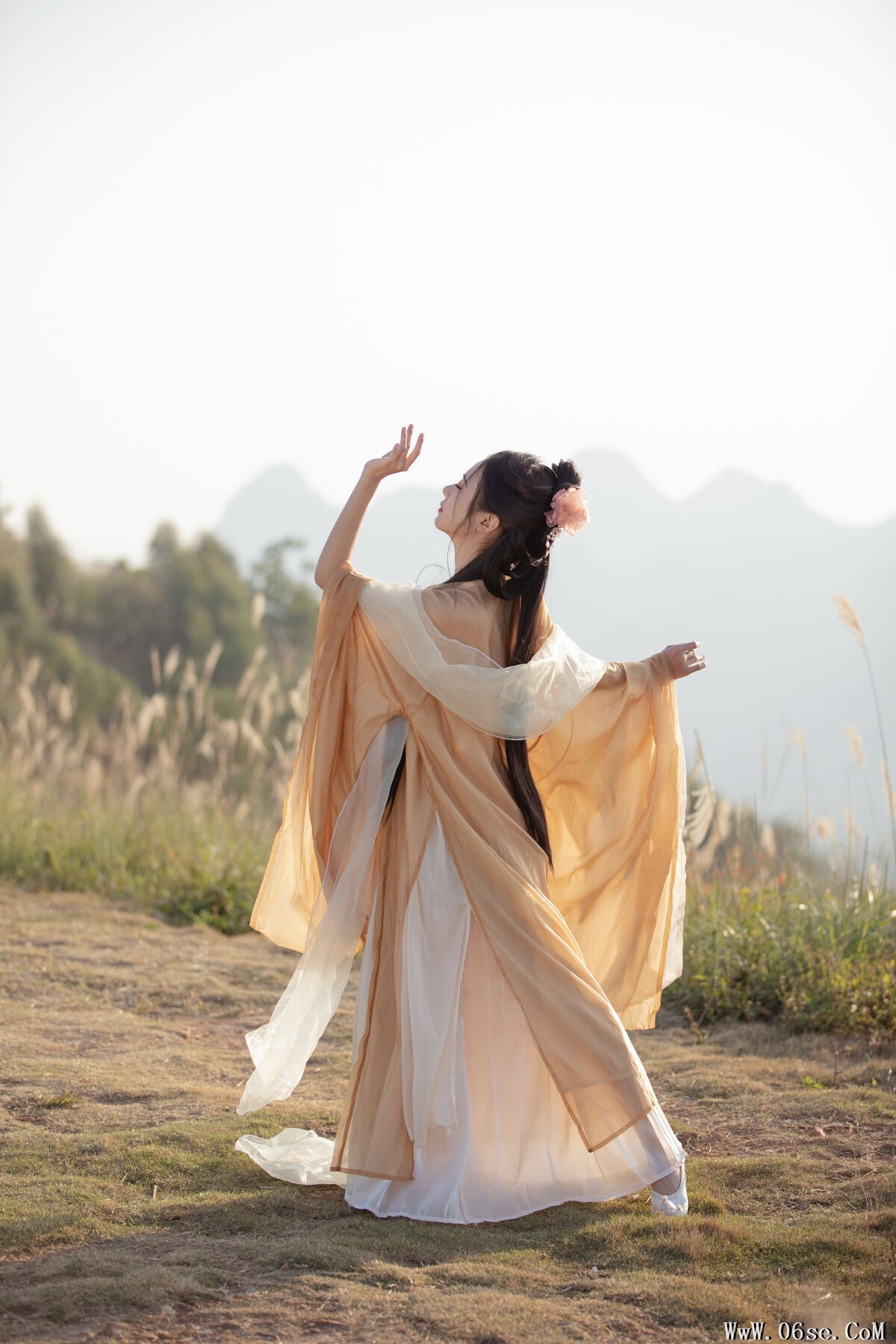 图片[35]-YiTuYu艺图语 Vol.6292 Lsababe[42P]-六色网