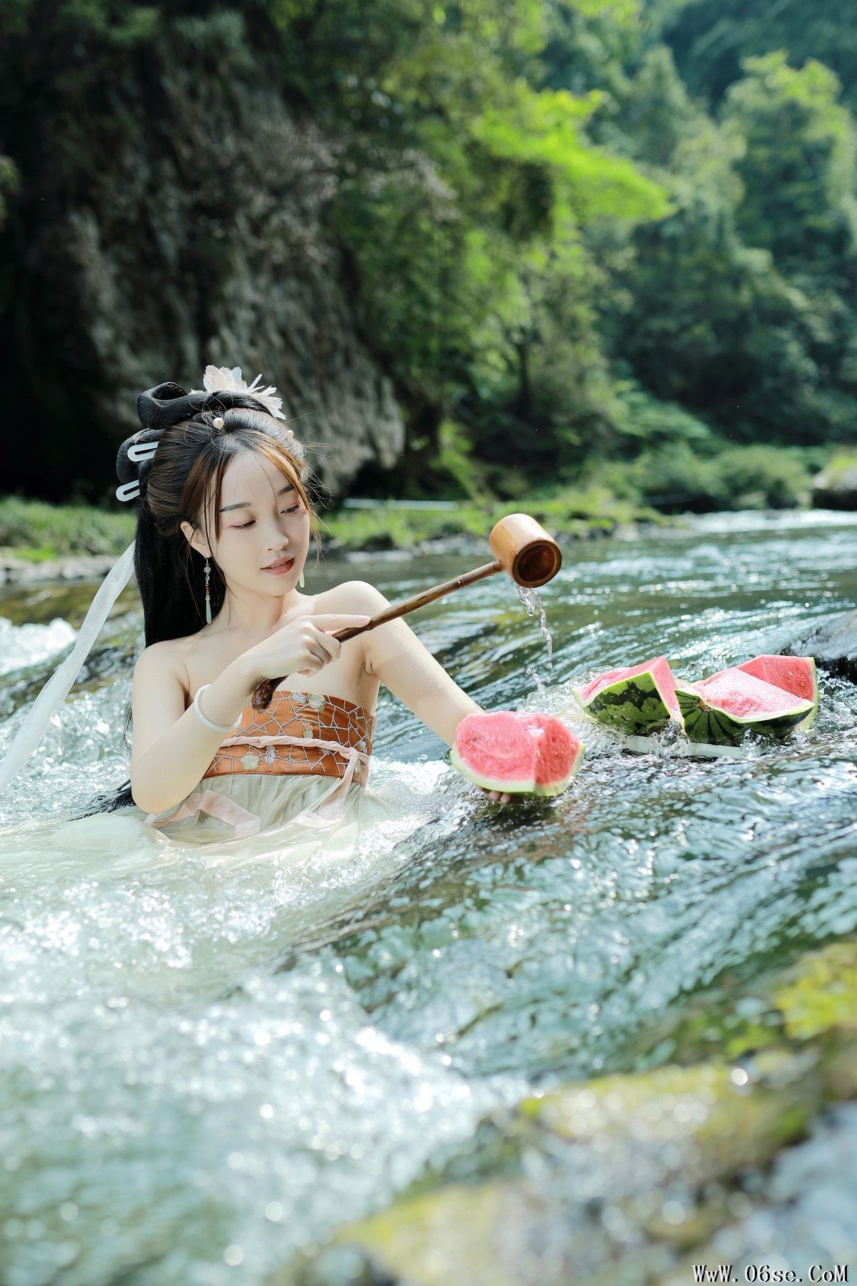 图片[35]-YiTuYu艺图语 Vol.5233 Yu Yan[38P]-六色网