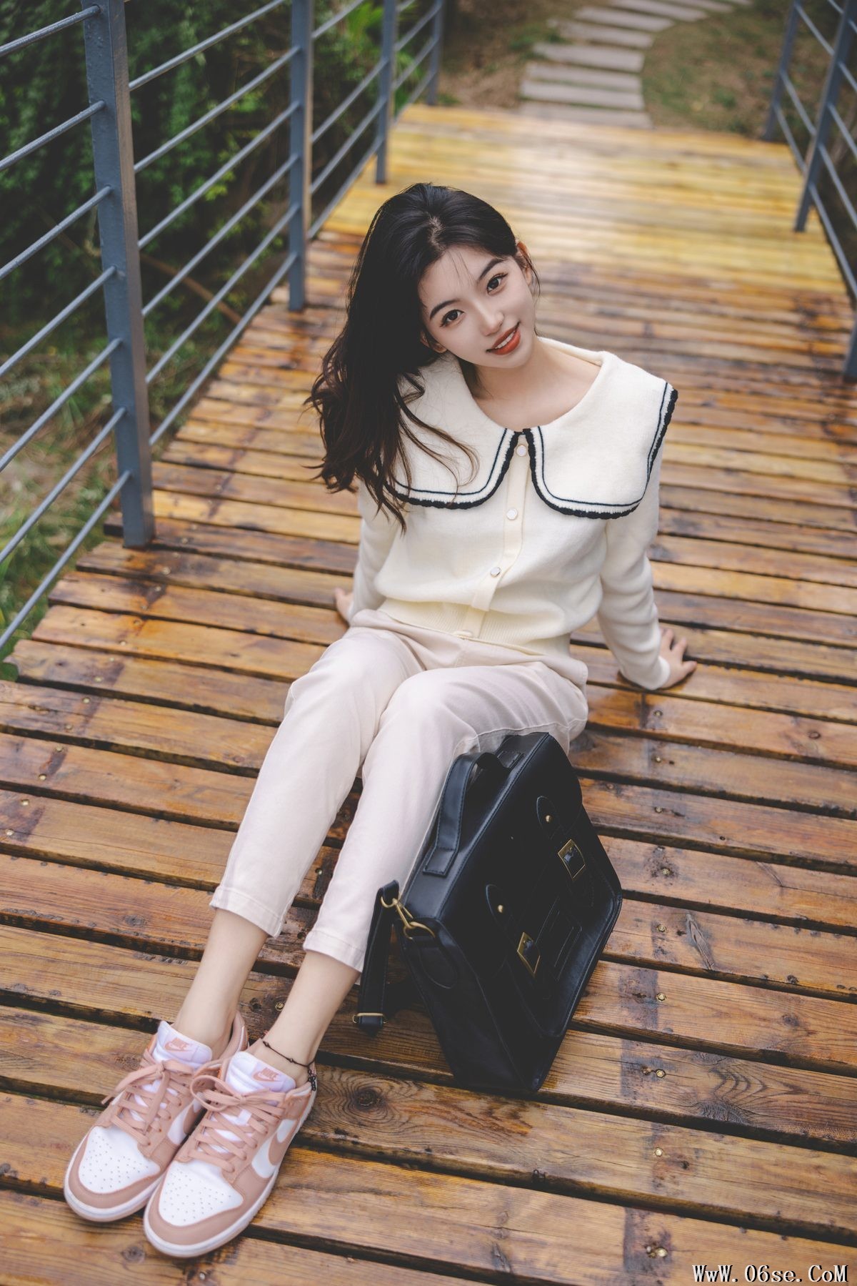 图片[13]-YiTuYu艺图语 Vol.4762 Aka Ki Qing Ko[28P]-六色网