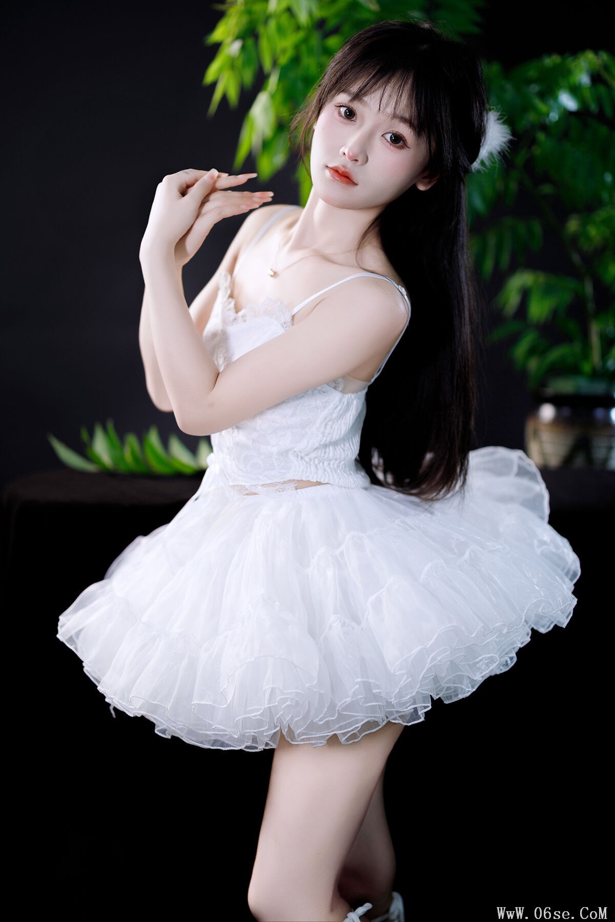 YiTuYu艺图语 Vol.7261 Xiao Xiao Yu[28P]-六色网
