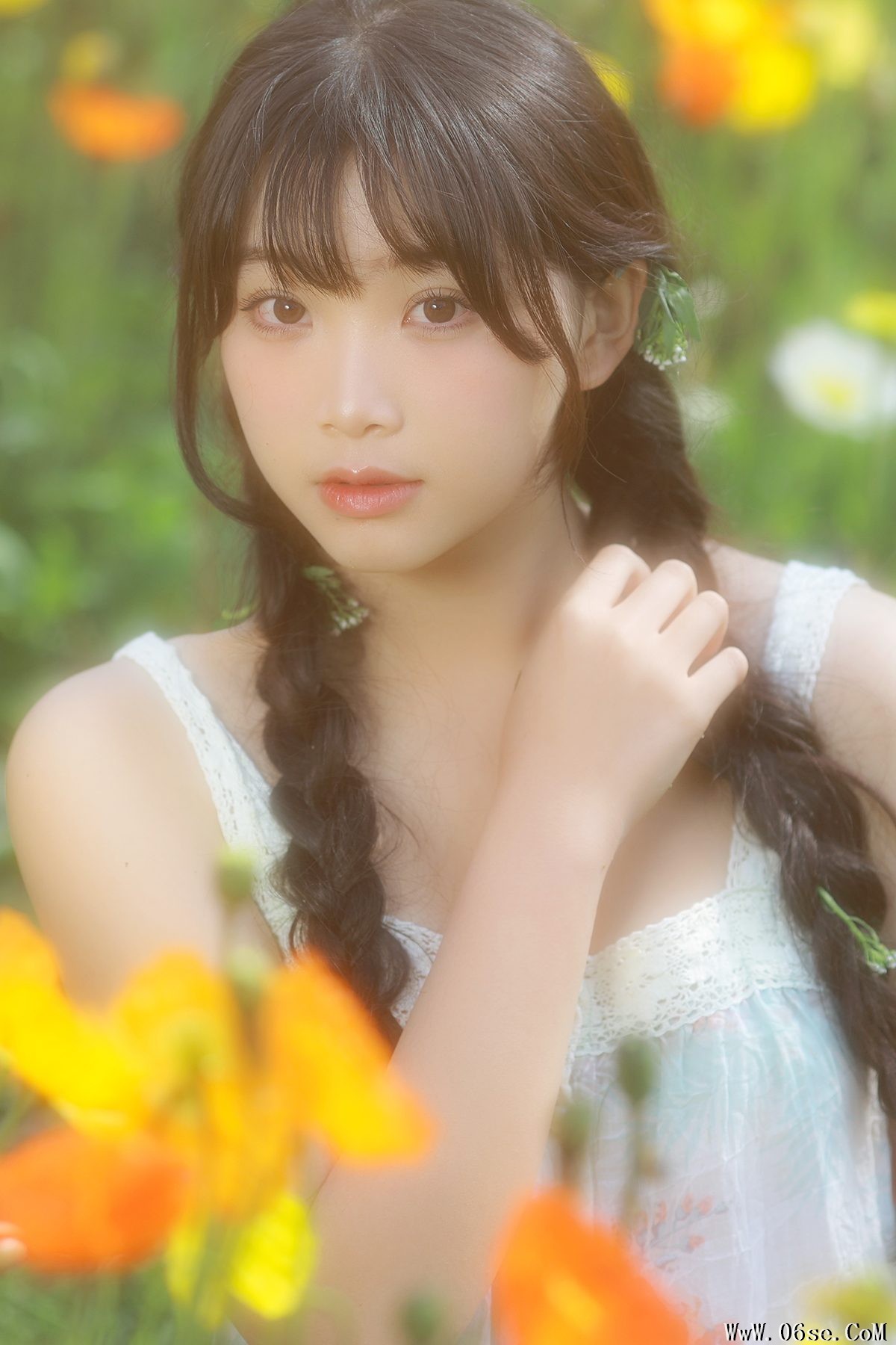 YiTuYu艺图语 Vol.4242 Yao Xin Zai Zhang Ge[23P]-六色网