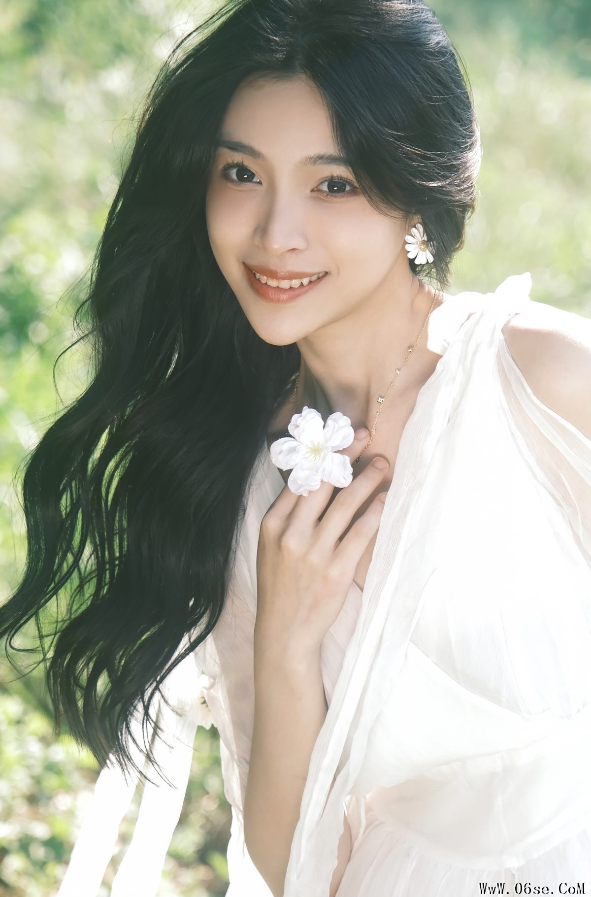 图片[8]-YiTuYu艺图语 Vol.4523 Lu Rou Chi Bu Bao[23P]-六色网