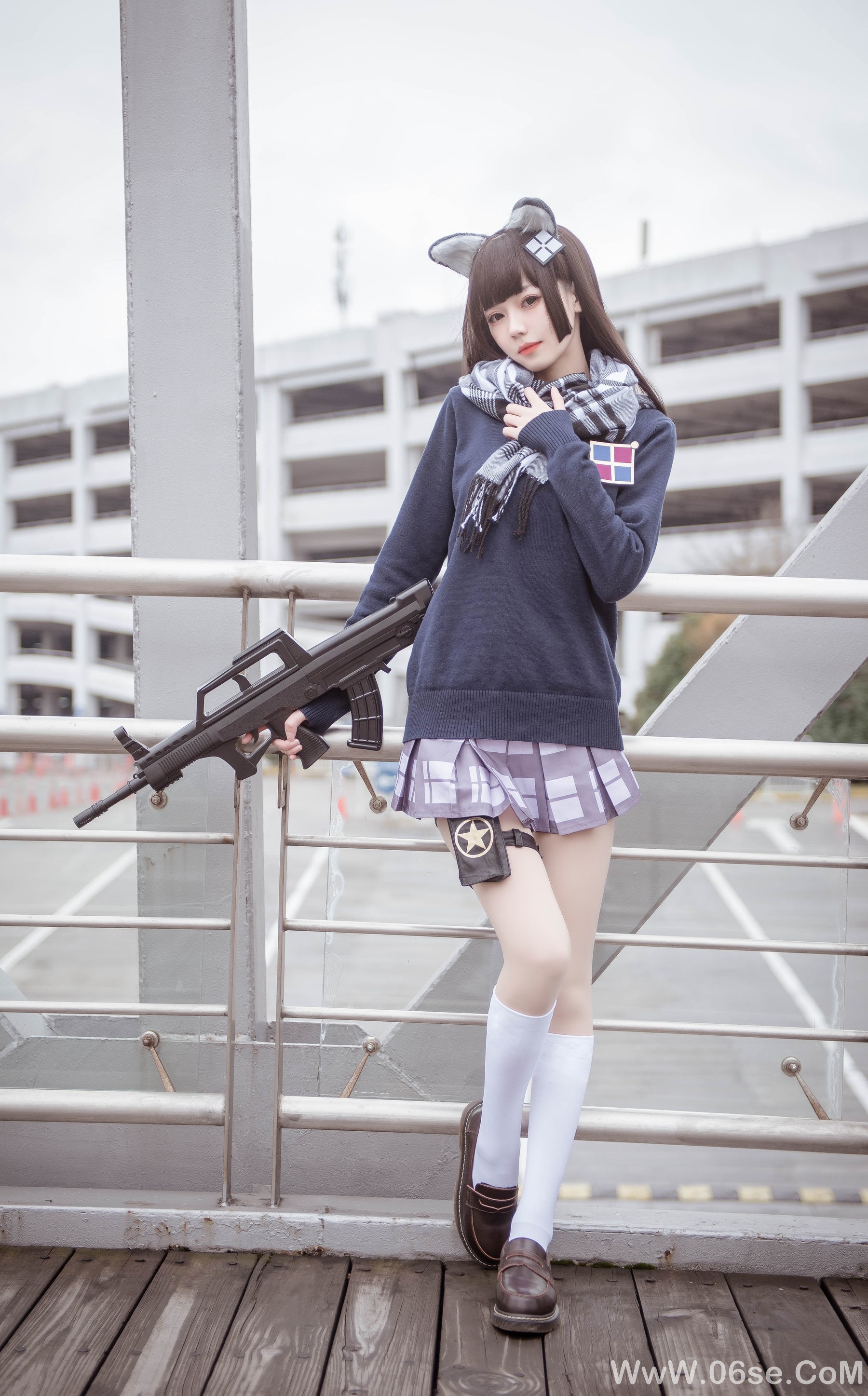 小妖精你的负卿 95制服[15P]-六色网