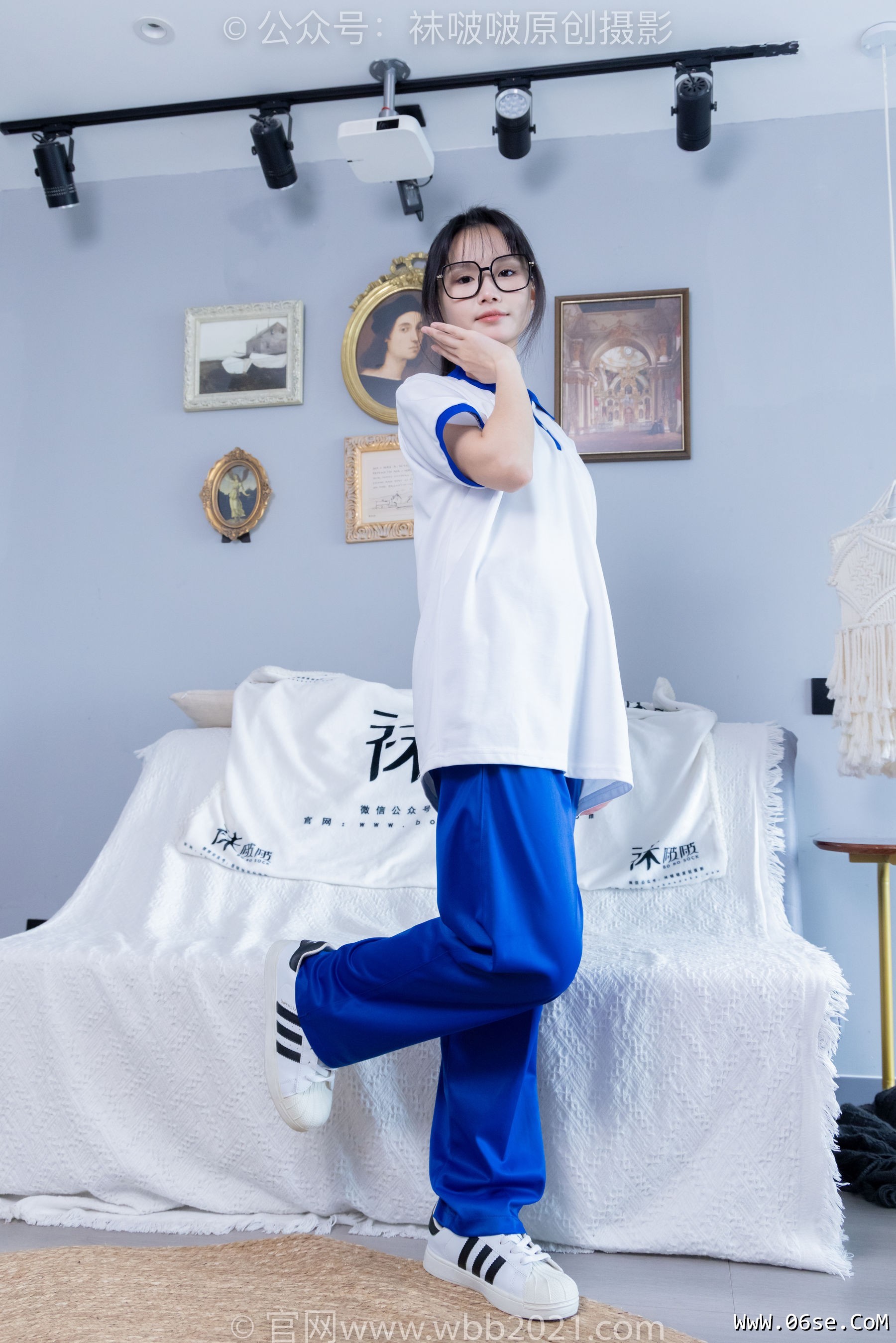图片[74]-BoBoSocks袜啵啵 No.351 甜甜圈 -板鞋、白棉袜、肉丝、校服裤里丝[150P]-六色网