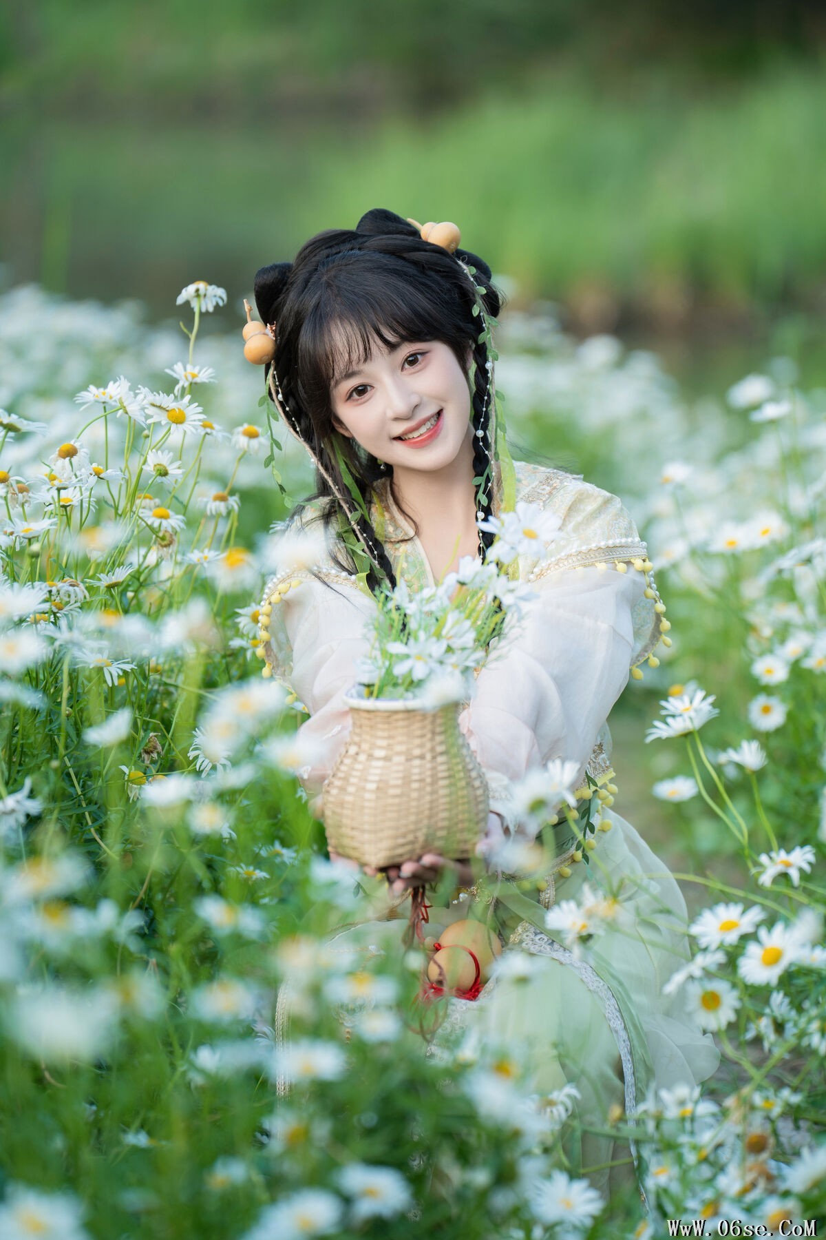 图片[13]-YiTuYu艺图语 Vol.7299 Xia Yu Xiao Nian[25P]-六色网