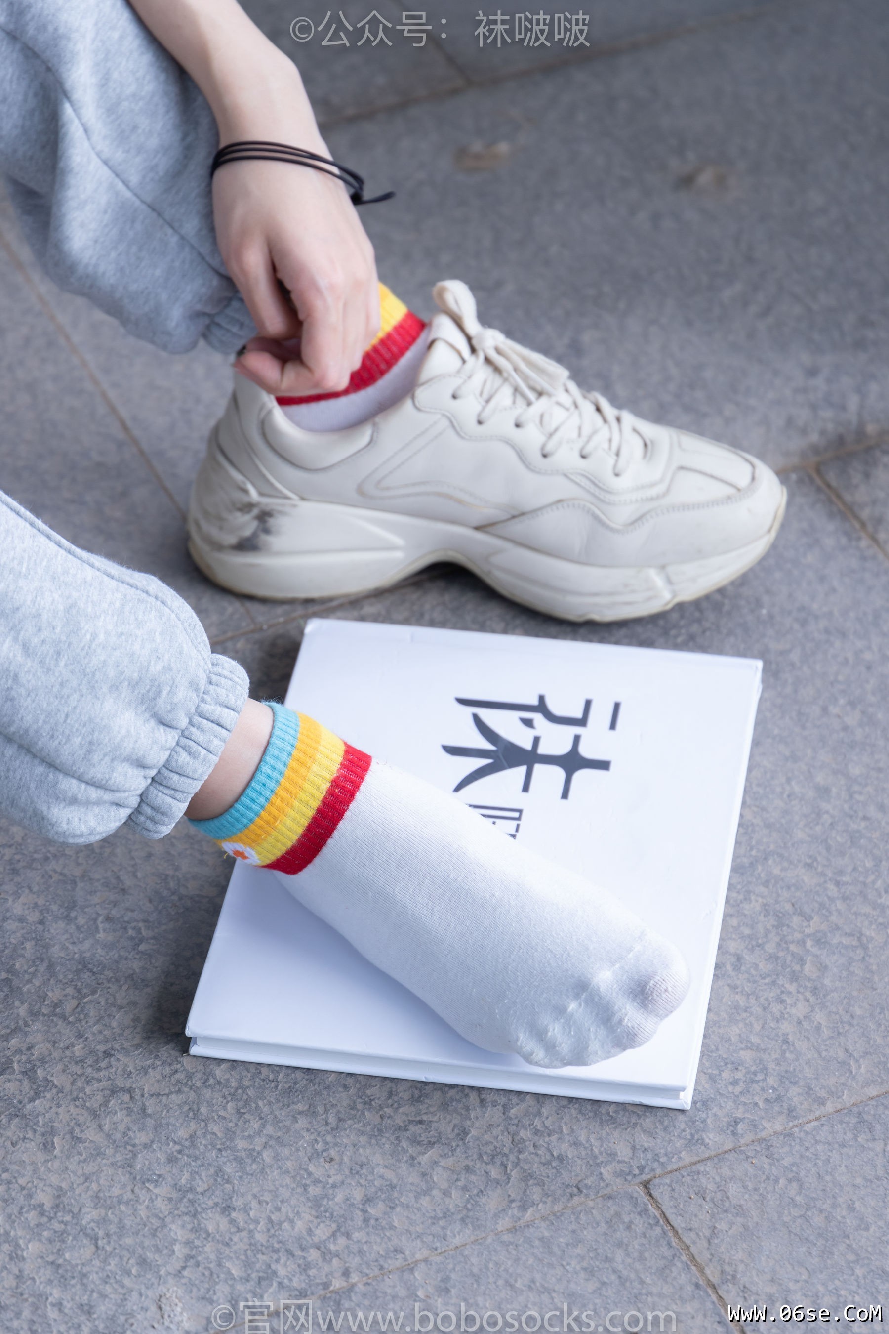 图片[47]-BoBoSocks袜啵啵 No.012 泡芙-运动鞋、白棉袜、裸足[132P]-六色网