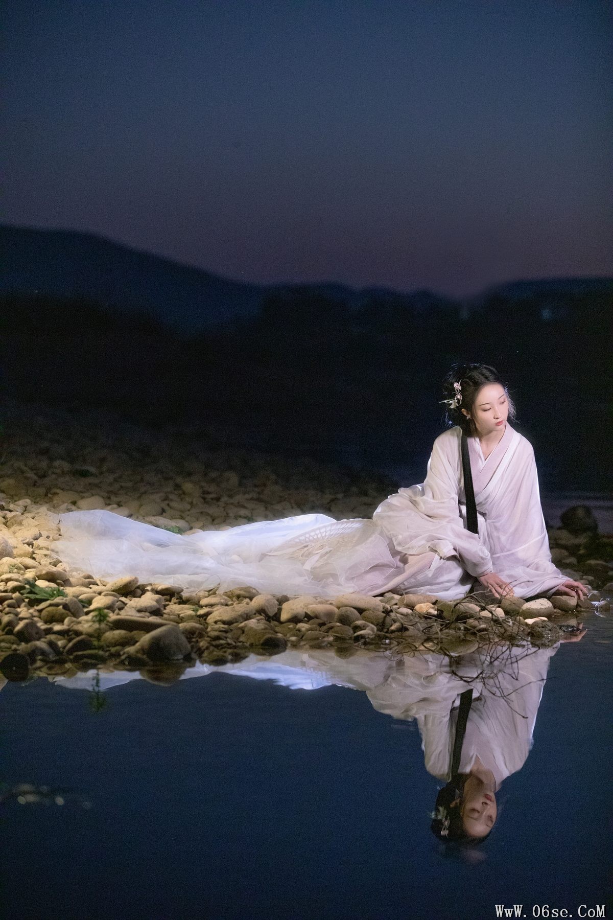 图片[33]-YiTuYu艺图语 Vol.4141 Wan Zi You Zhi Mao[37P]-六色网