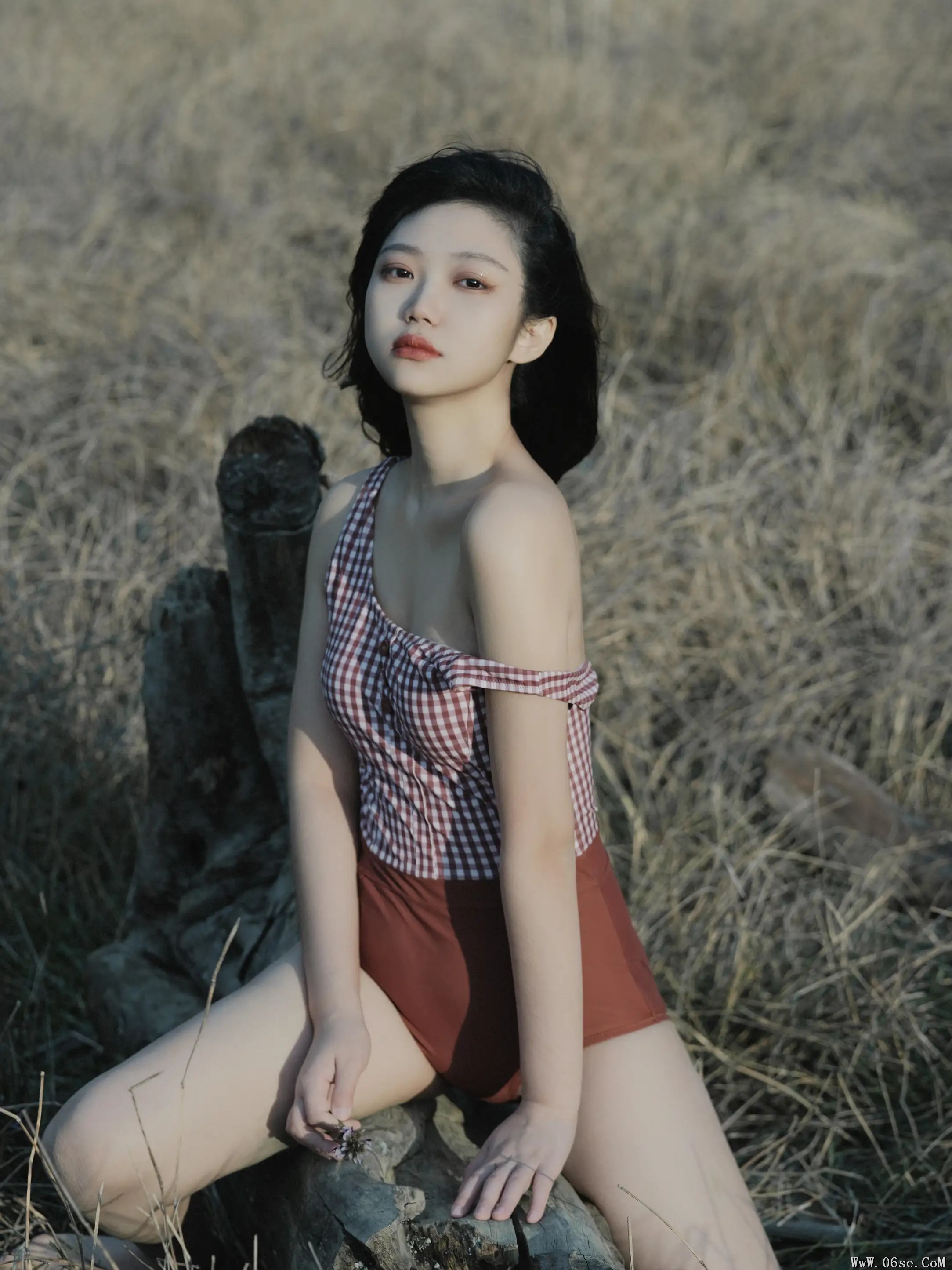 图片[32]-[艺图语] 2022.11.13 Vol.2429 – 秋天的童话 小雪 [46P]-六色网