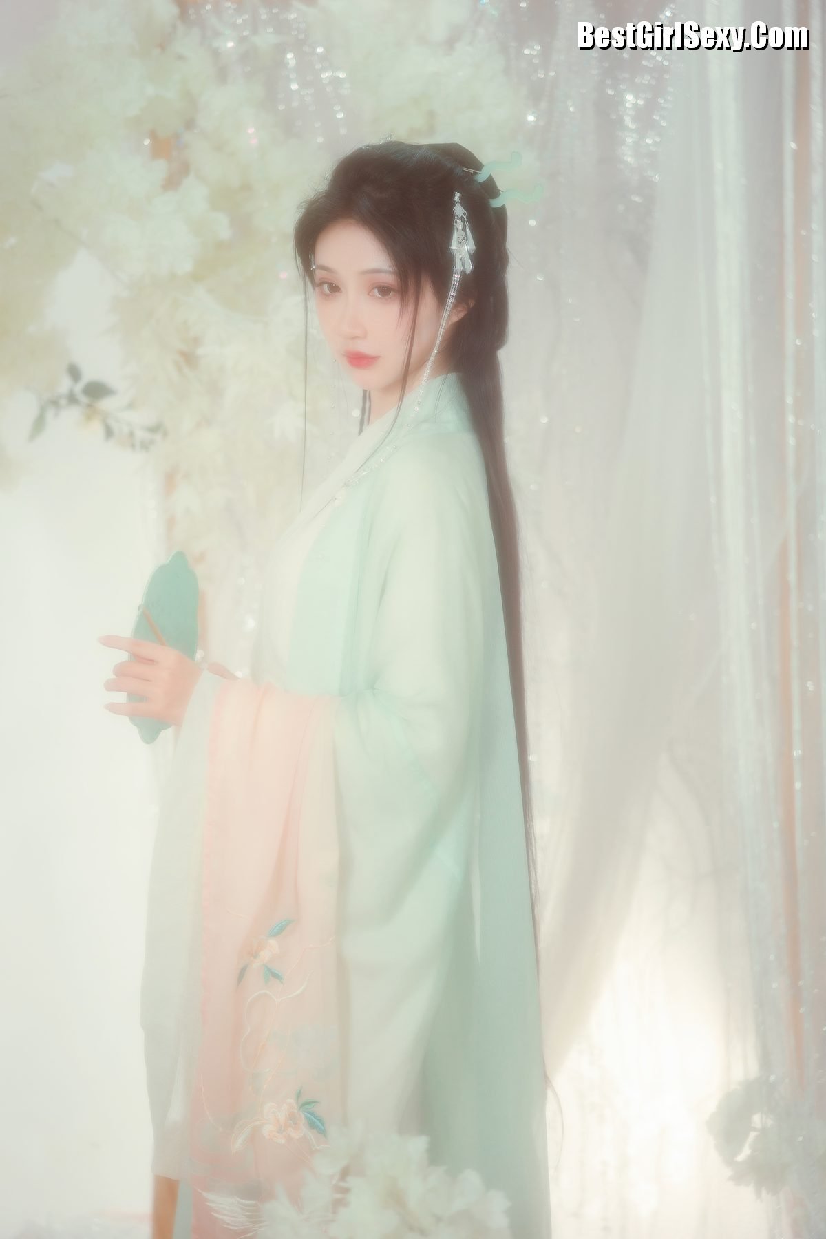 图片[6]-YiTuYu艺图语 Vol.3796 Qi Luo Sheng De Xiao Su Su[25P]-六色网