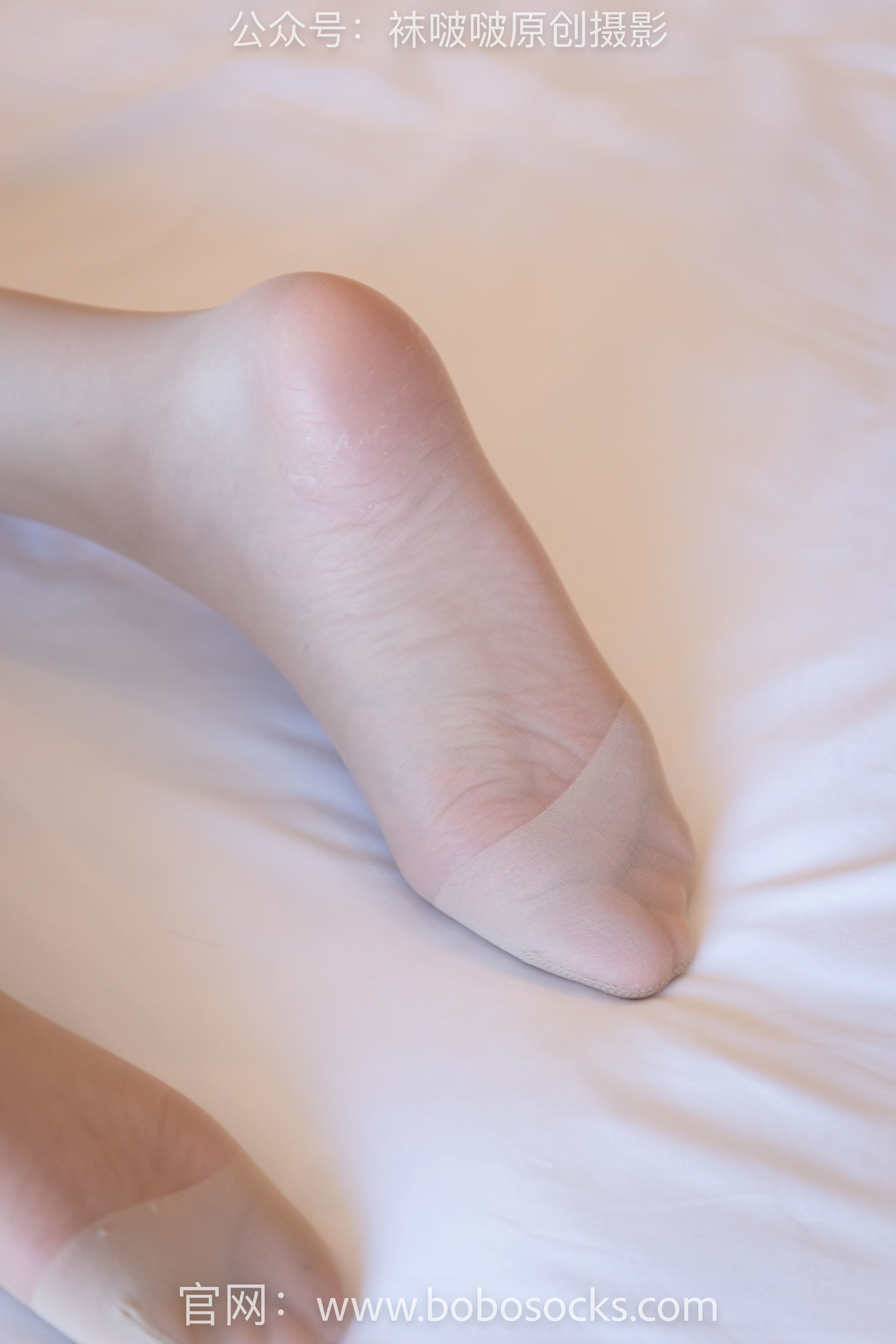 图片[26]-BoBoSocks袜啵啵 No.145 小甜豆-华伦天奴高跟鞋、肉丝[136P]-六色网
