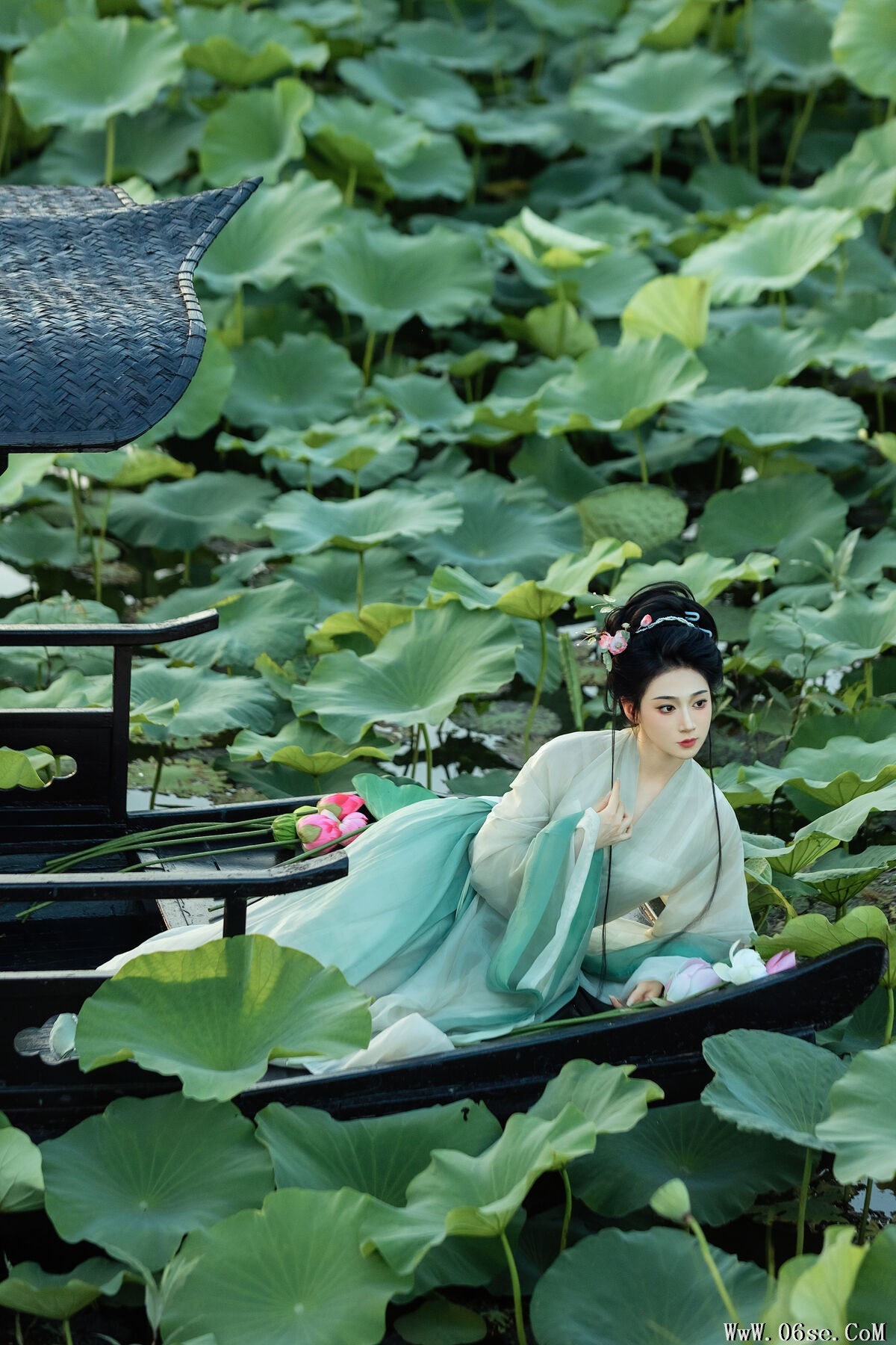 图片[19]-YiTuYu艺图语 Vol.7476 La Tu Tou[22P]-六色网
