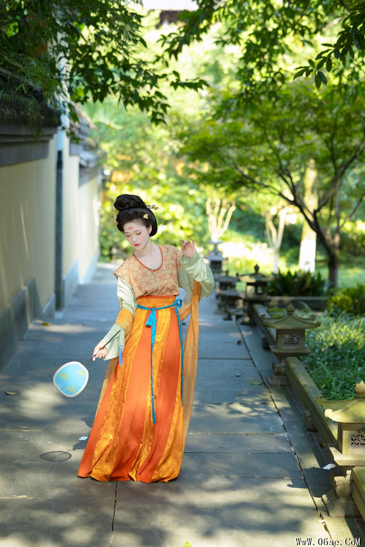 图片[20]-YiTuYu艺图语 Vol.7700 Yu Qing[23P]-六色网