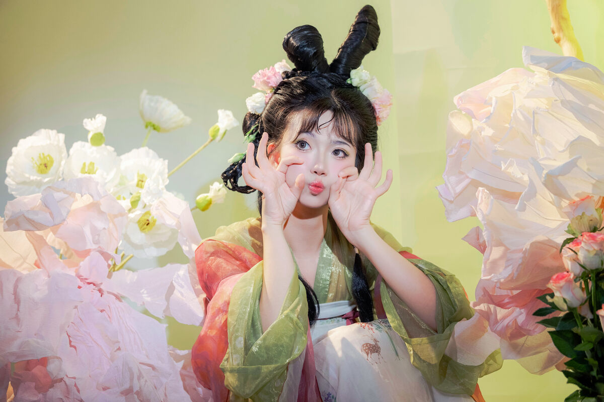 图片[22]-YiTuYu艺图语 Vol.7650 Shi Yi[23P]-六色网