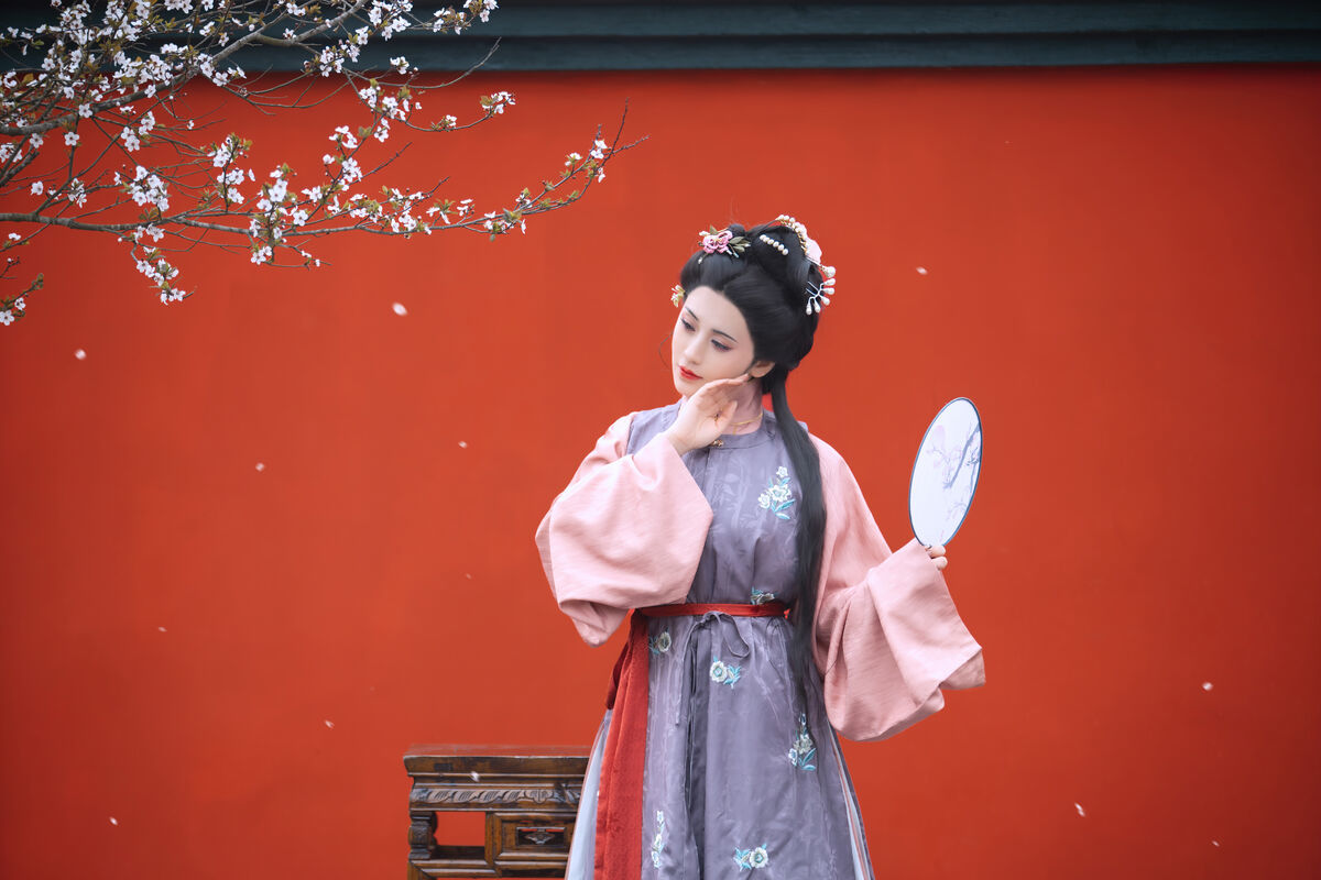 图片[26]-YiTuYu艺图语 Vol.6648 Qiao Yi[28P]-六色网