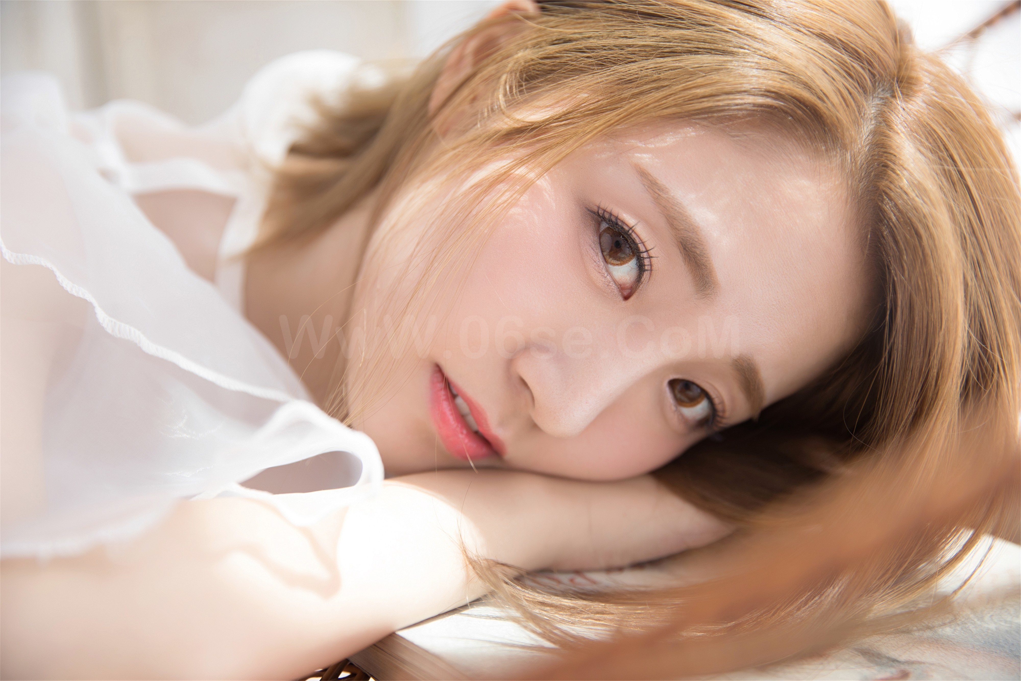 图片[5]-雅拉伊 – 《一颦一笑》[34P]-六色网