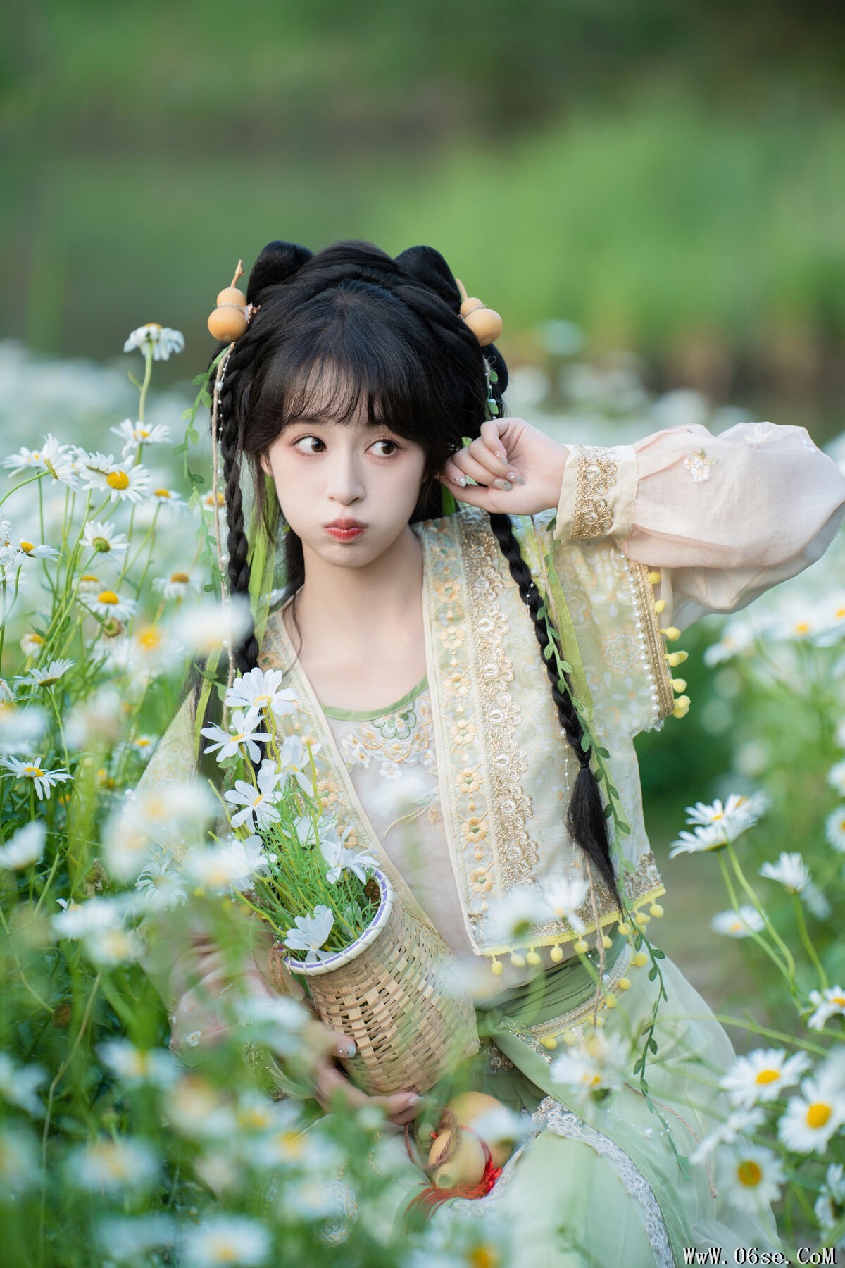 图片[15]-YiTuYu艺图语 Vol.7299 Xia Yu Xiao Nian[25P]-六色网