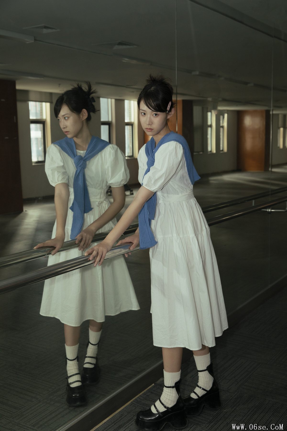 图片[23]-YiTuYu艺图语 Vol.5046 Kang Kang[29P]-六色网