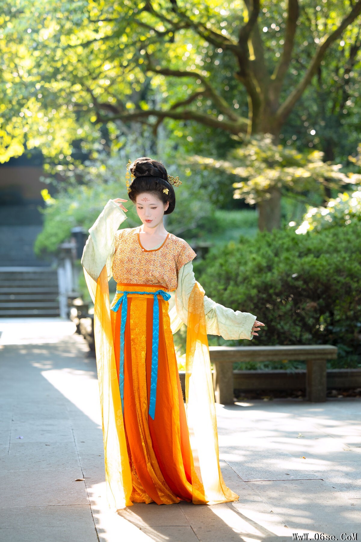 图片[4]-YiTuYu艺图语 Vol.7700 Yu Qing[23P]-六色网